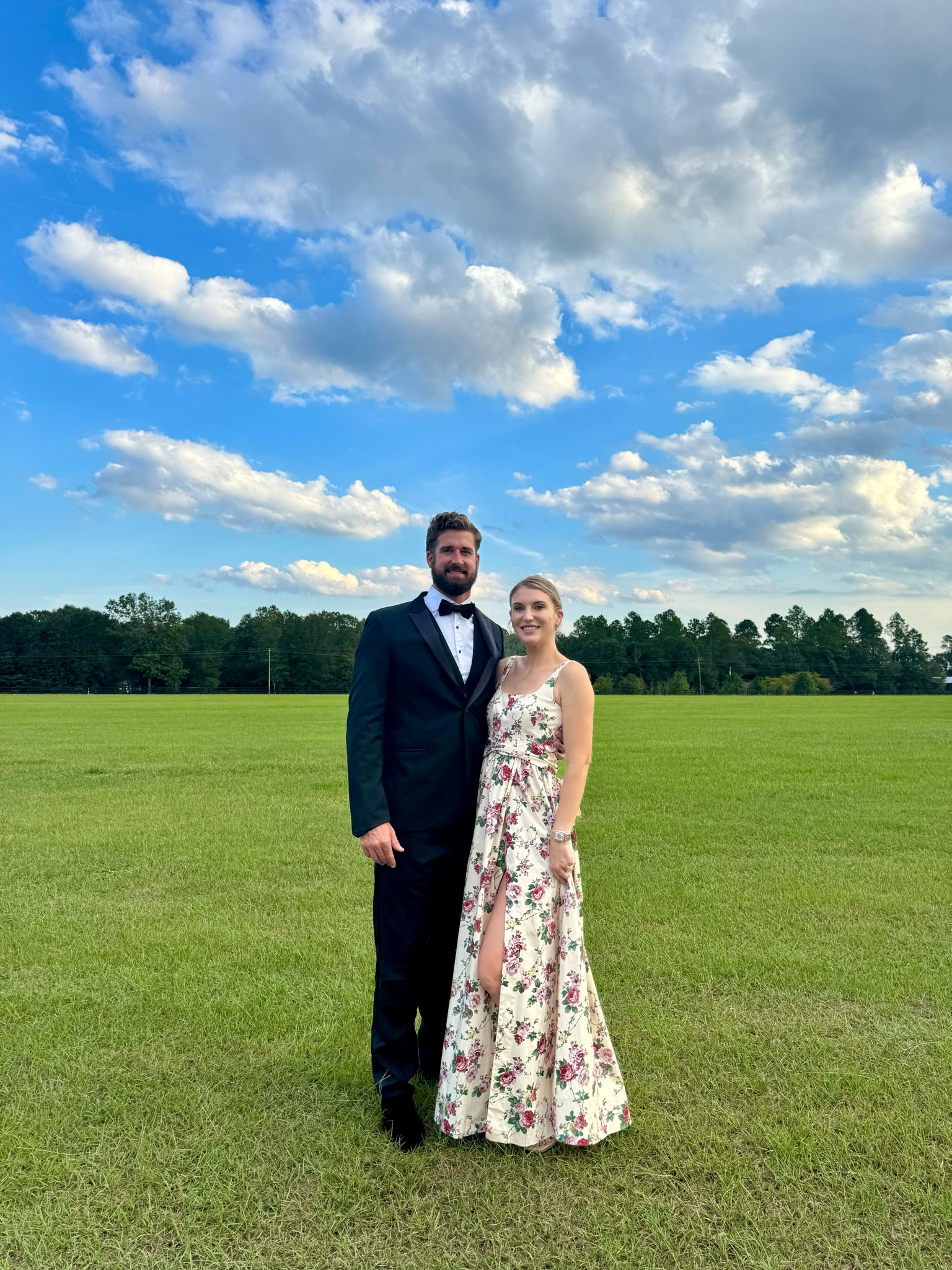 The perfect black tie wedding guest dress 

#LTKParties #LTKStyleTip #LTKWedding