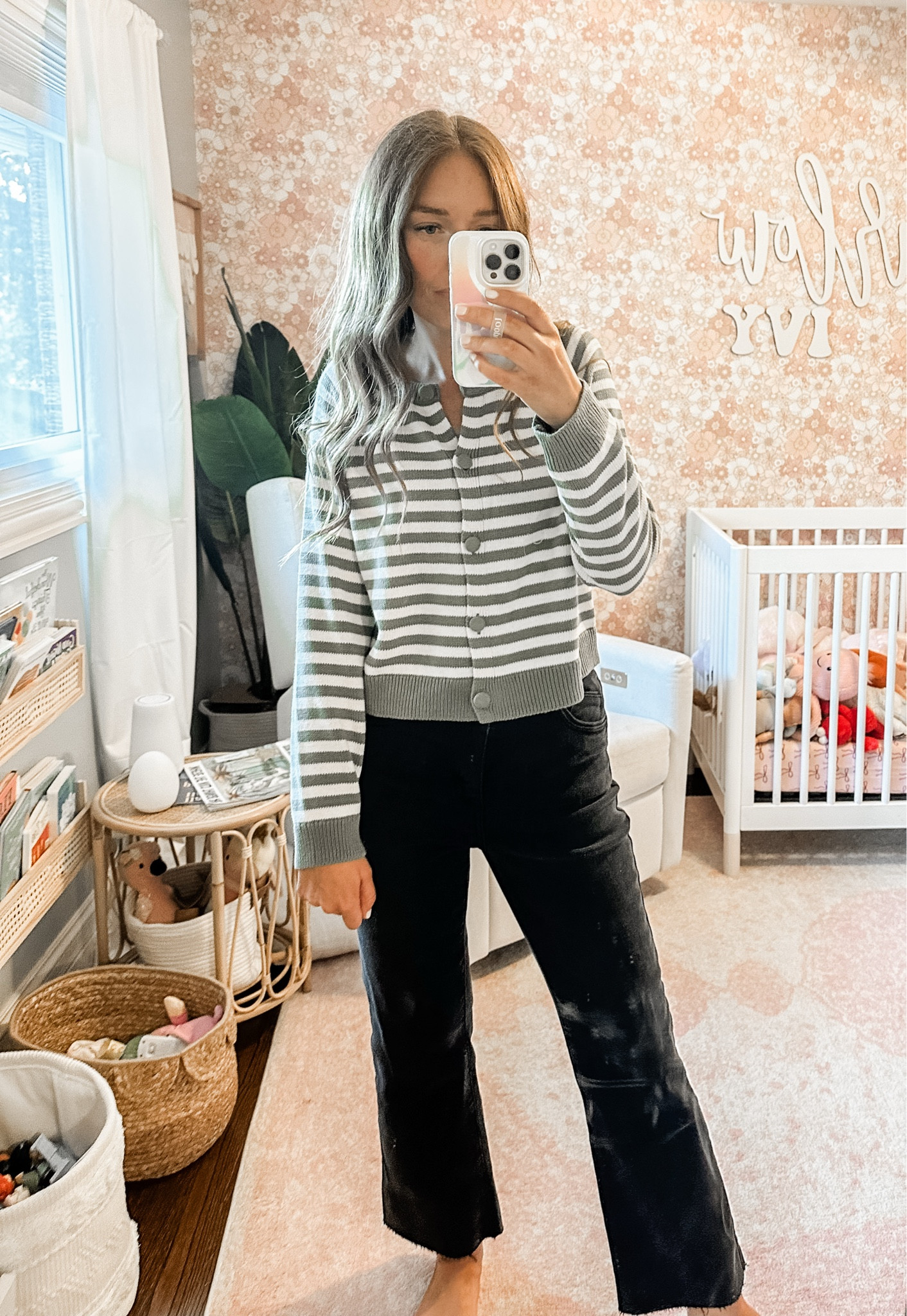 Wearing size M in cardigan & size 8 in jeans. 

 Cardigan / fall / fall outfit / teacher outfit / affordable / outfit idea

#LTKSeasonal #LTKFindsUnder50 #LTKStyleTip