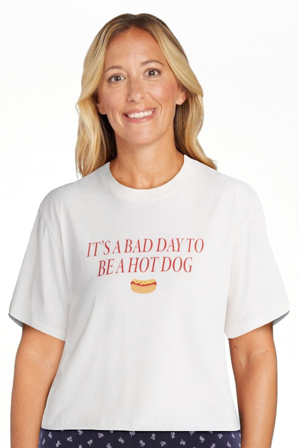 No Boundaries Boxy Cropped Graphic Tee, Women's and Women's Plus XXS-4X | Walmart (US)