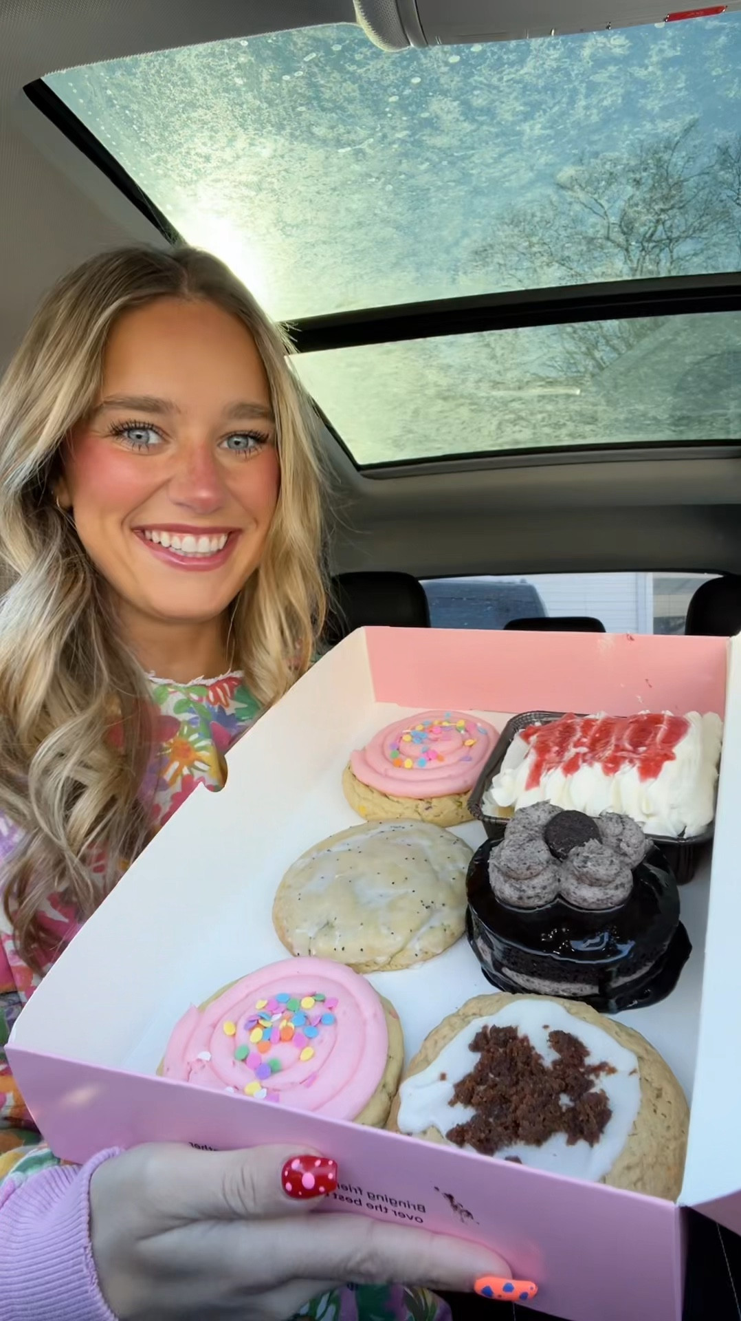 Had so many questions about this hoodie in my last review!! Here’s all the details😊🩷🫶🏻✨🌈  #sweatshirt #hoodie #

#LTKFindsUnder100 #LTKStyleTip