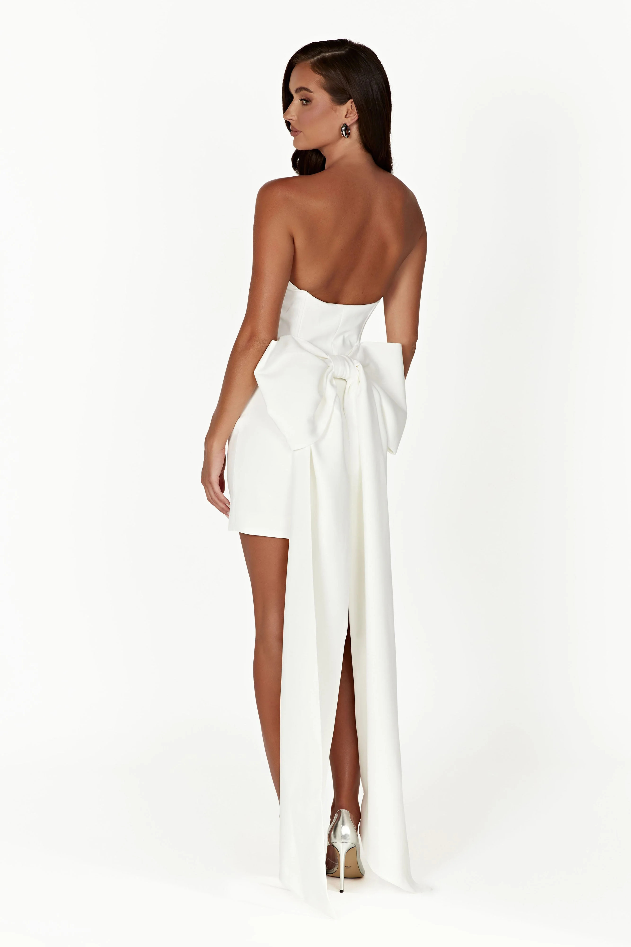 Meredith Strapless Bow Mini Dress - White | MESHKI US