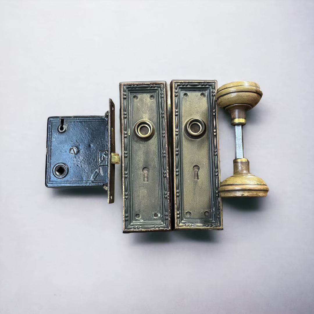Antique 1920s Russell & Erwin Bronze Door Knob Lock Set - Etsy | Etsy (US)