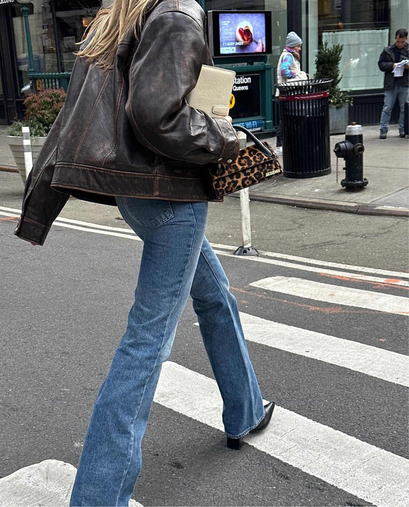 OOTD ft. the MYB planner 📔 

#LTKstyletip #LTKtravel #LTKGiftGuide