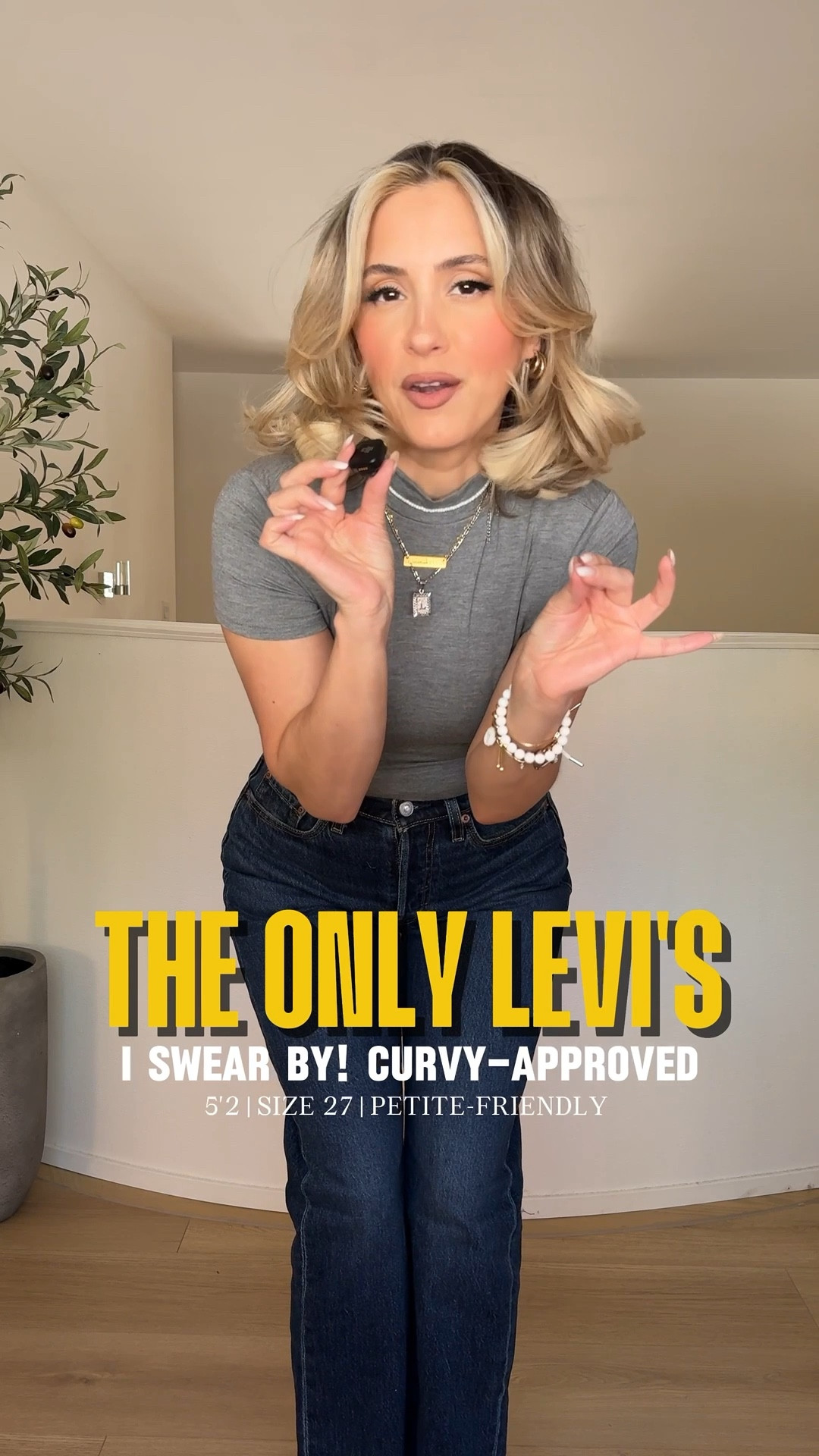 Let's breakdown my favorite @levis styles that are curvy & petite-friendly 👏🏼

1. Ribcage wide leg in the colors Rosie Posie and Far and wide | SIZE 27 TTS 
2. Ribcage straight ankle in the color dance around size 27 
3. 501 curve in the color cold summer size 27 
4. 94 baggy Levi's in the color medium wash | go up a size if you want oversized! I'm wearing size 28 
5. Levi's 318 in the color Clever girl | excellent stretch 

#LTKFindsUnder100 #LTKootd #LTKU