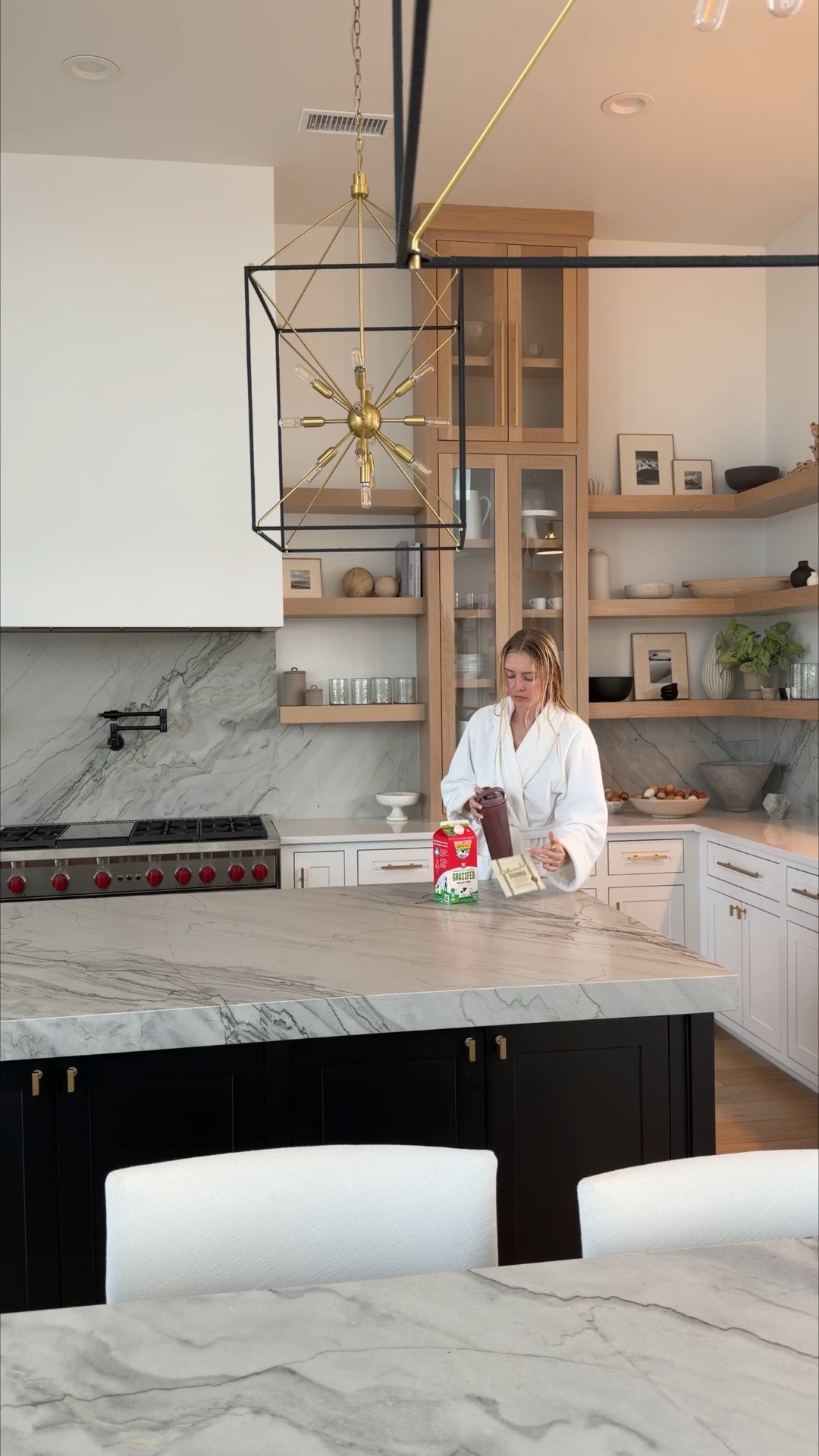 Making a protein shake while getting ready for a busy weekend. 

kitchen moment, protein shake, busy weekend, morning routine, modern kitchen, neutral home, everyday life, LTK home finds

#LTKdayinmylife #LTKHome #LTKSaleAlert