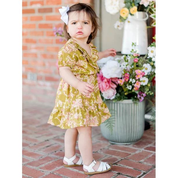 The Pioneer Woman Mommy and Me Toddler Girl Ruffled Puff Sleeve Dress, Sizes 12 Months-6X | Walmart (US)
