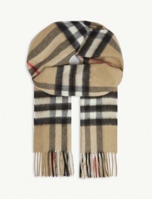 Giant check cashmere scarf | Selfridges
