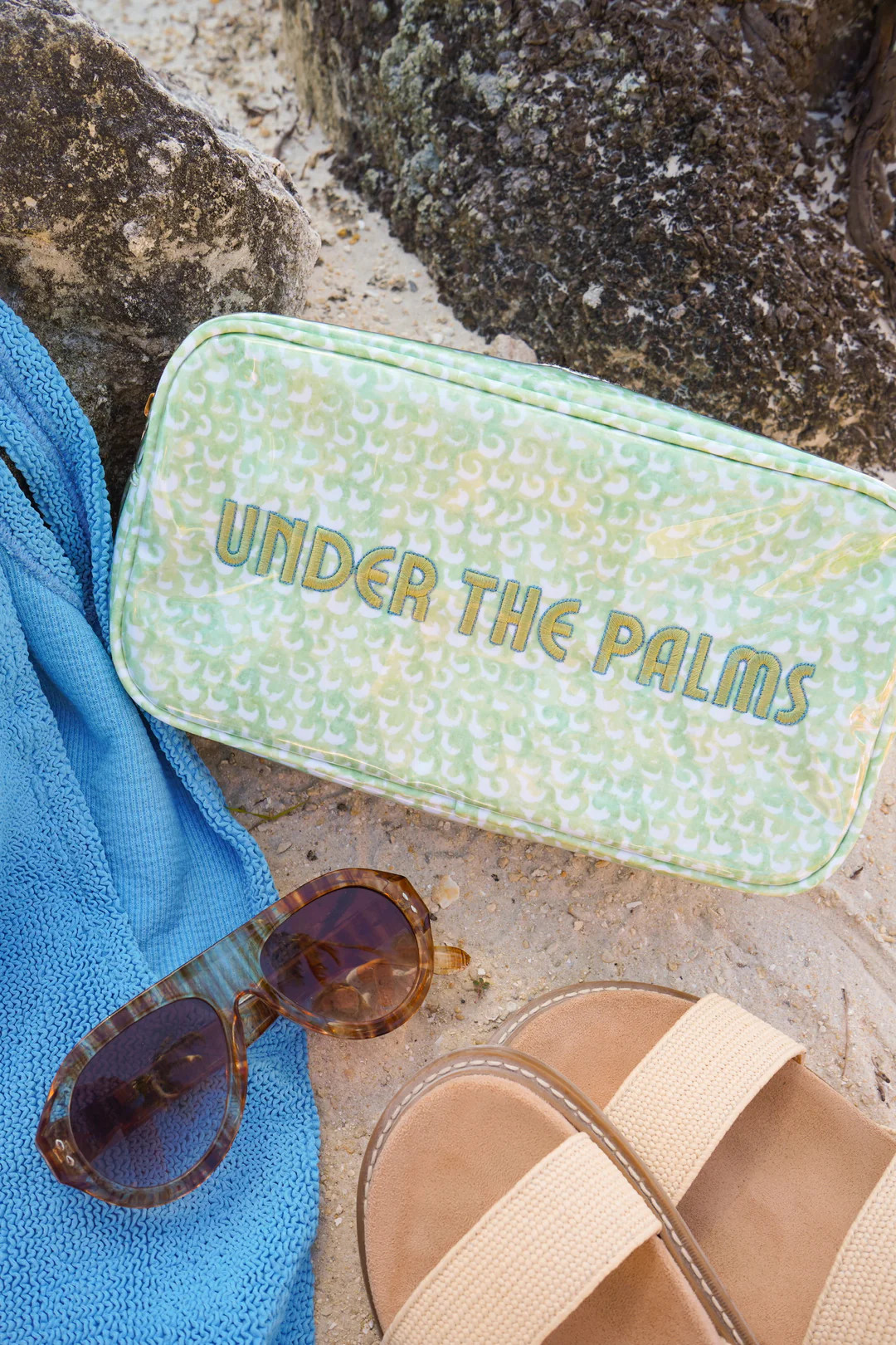 Under the Palms - Green Scallops Large Clear Coat Bag | KenzKustomz