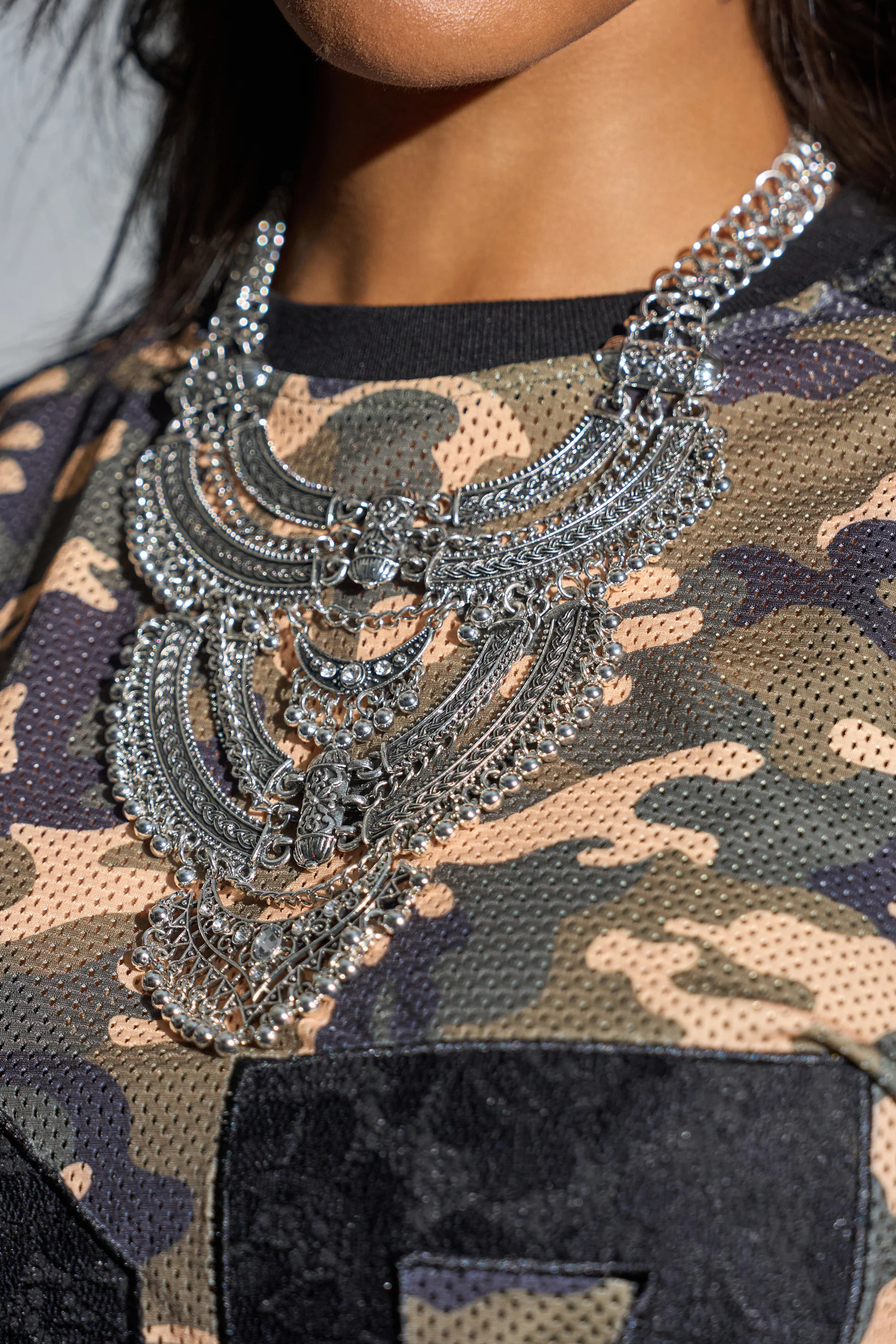 AT THE FESTIVAL NECKLACE | AKIRA