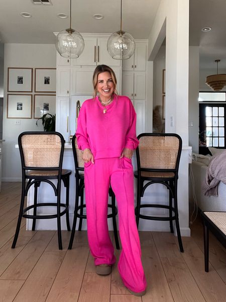 Walmart haul ~ latest finds that would be perfect for all of your Valentine + Galentine casual events coming up!!! 🩷❤️💜 This hot pink set is a top seller~ & sure to sell out!!! 
Wearing size medium in top + bottoms. 

#walmartpartner #walmartfashion #walmart #walmartfinds #walmartstyle #cargojeans #valentinesoutfit #valentinesdayoutfit #galentinesoutfit 


#LTKfindsunder50 #LTKover40 #LTKMostLoved