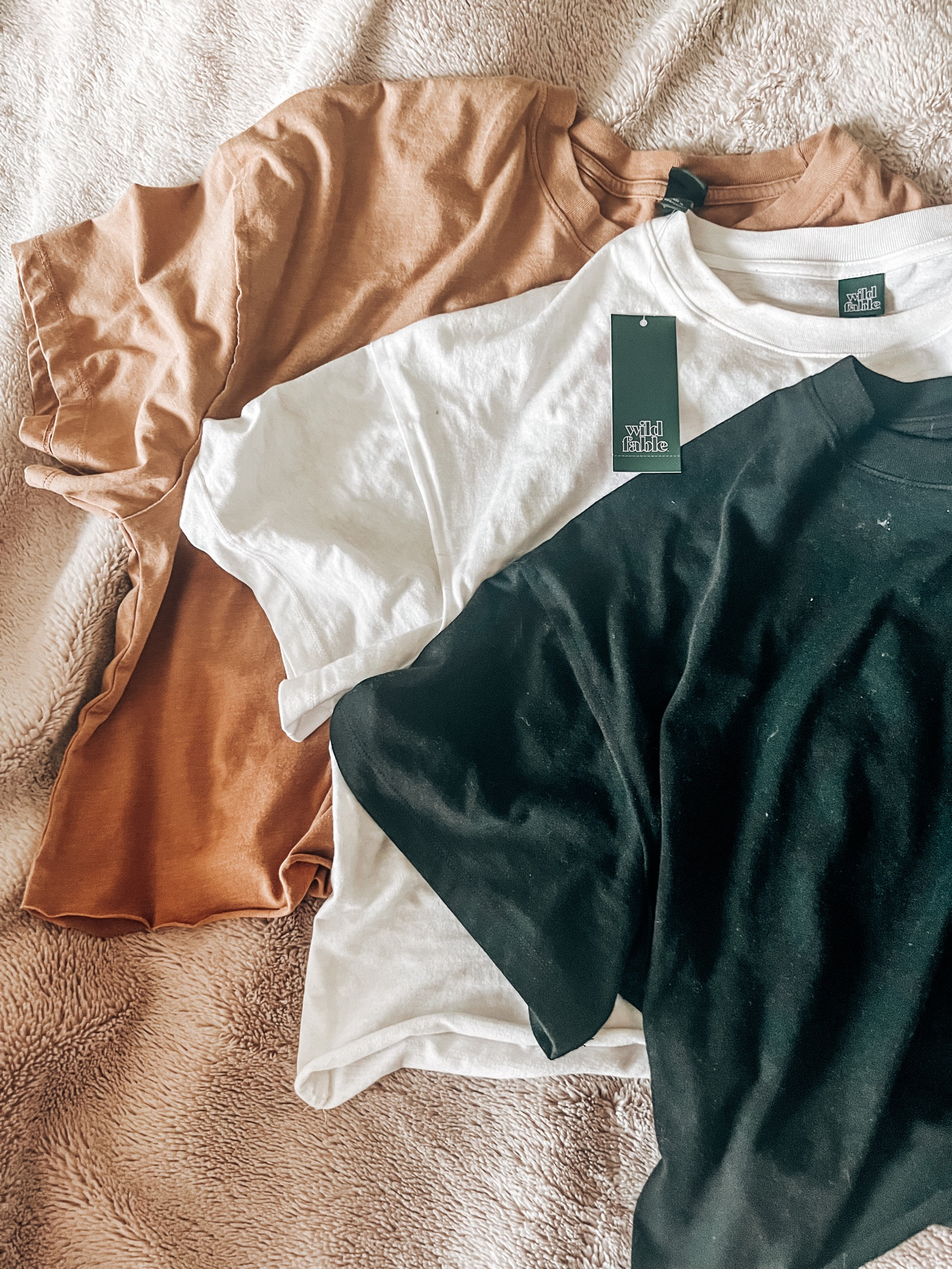 The best $10 loose fit cropped tees!

#LTKsalealert #LTKfit #LTKFind