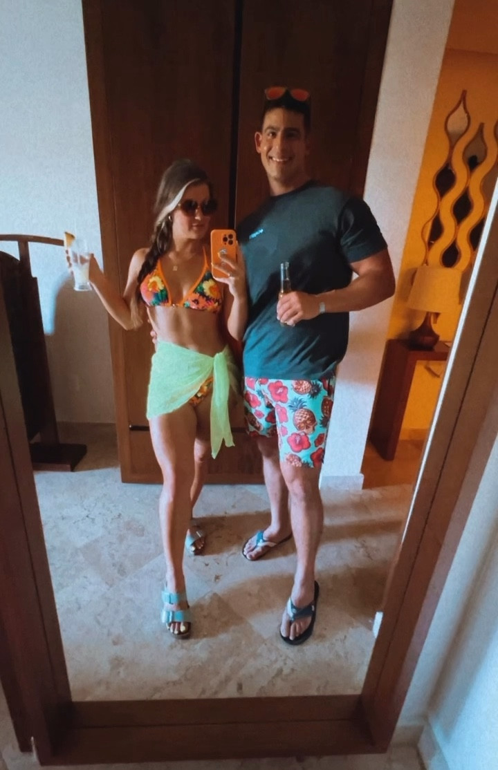 Bikini of the summer * best sarong!

#LTKcurves #LTKSeasonal #LTKswim