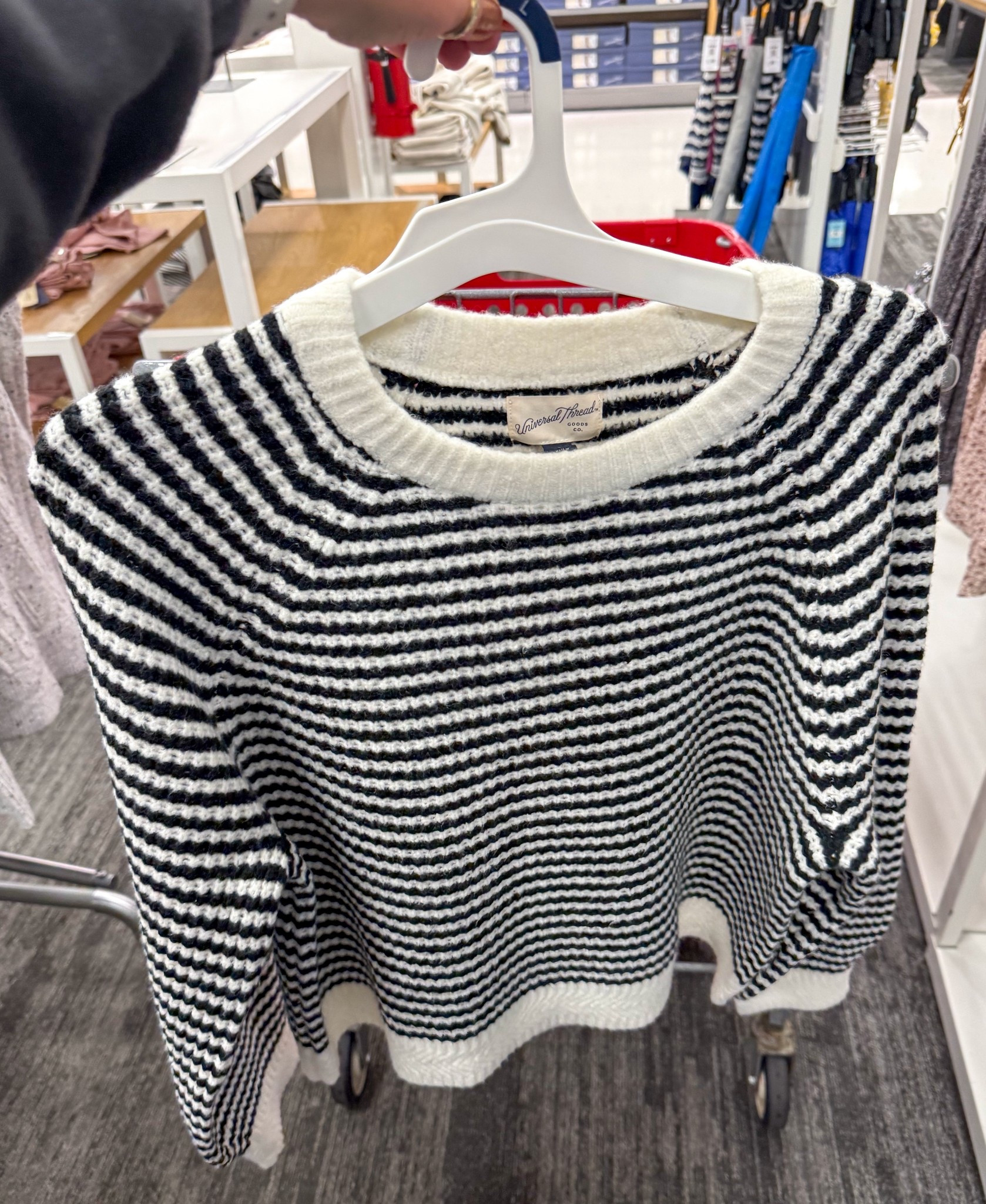 Cozy sweaters 20% off 

#LTKPlusSize #LTKMidsize #LTKSaleAlert