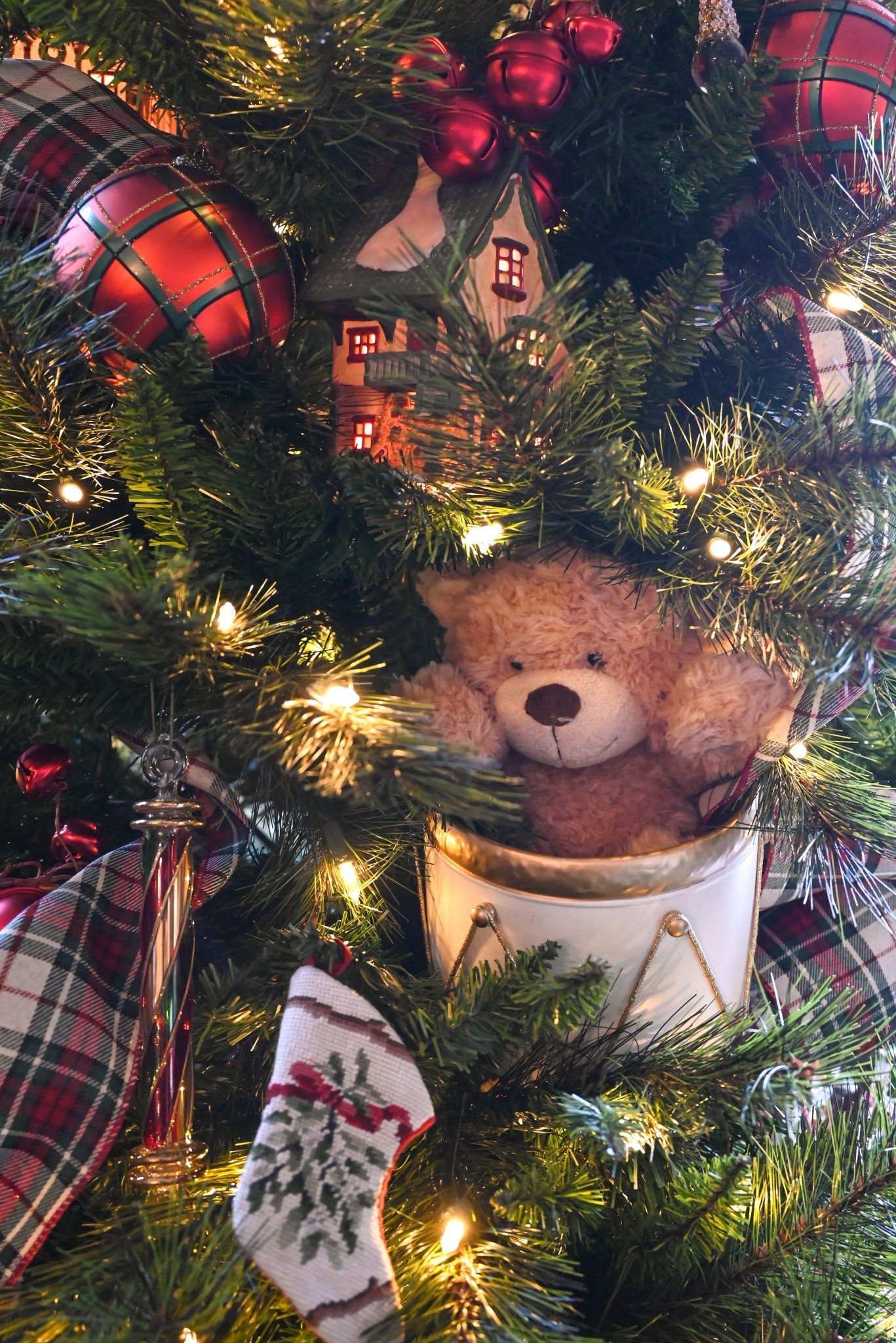 My favorite little teddy bear (Ralph Lauren look but 1/3 the price) 😉 



#LTKGiftGuide #LTKCyberWeek #LTKHoliday