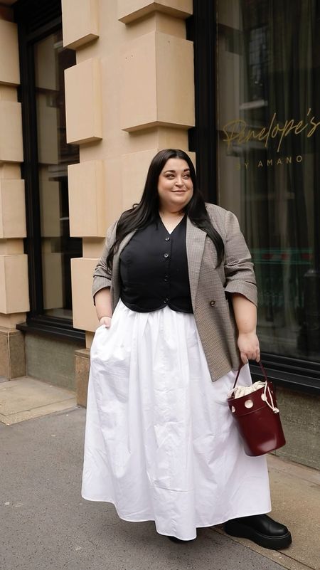 Plus Size Spring Outfit Inspiration

White cotton poplin skirts are everywhere right now. If you can’t find a skirt in your size, simply substitute with a cotton dress like I have here. Team with a waistcoat and blazer for light layering. 

#LTKSeasonal 

#LTKluxury #LTKplussize #LTKeurope