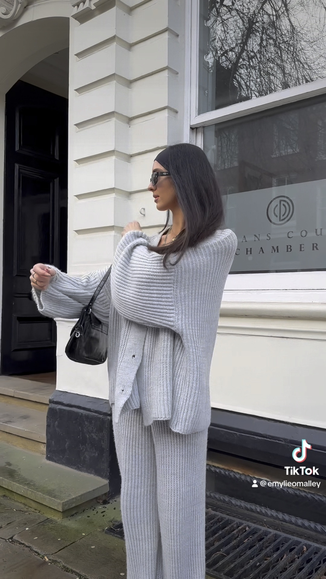 Cosy Loungewear sets

Wearing S/M

This is honestly the cosiest knit loungewear set and looks so nice on! You can wear these pieces separately too so you can easily throw on the cardigan with a pair of jeans etc.

#greyloungewearset #loungewear  #greyloungewear #airportoutfit #gifting #mothersday #coffeedateoutfit 

#LTKstyletip #LTKSeasonal #LTKfindsunder50