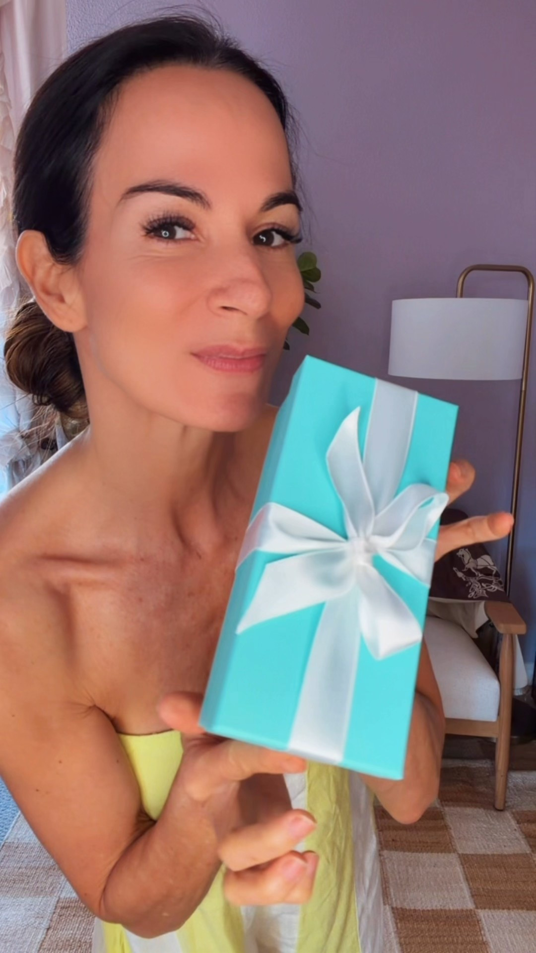 Christmas may be over… but self-gifting is a year-round commitment 😌💎

I didn’t get these as a gift — so I fixed it.
Classic, timeless, and instantly elevates everything.

Sometimes the best presents are the ones you pick yourself ✨

Wearing XS in romper 

#NicoleColeeStyle
#SelfGifting
#LuxuryMoments
#DesignerAccessories
#EverydayElegance

#LTKGiftGuide #LTKOver40