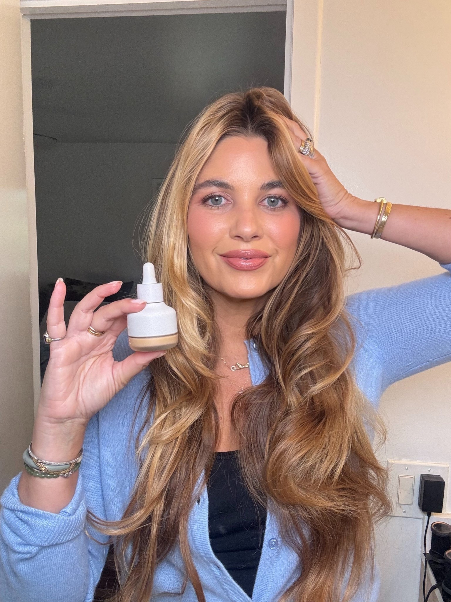 A new foundation and an effortless look. 
Sweater: size medium in heather sky (on major sale!)
Foundation: outside in (not linked) 240
Bronzer: golden medium 
Blush: midcentury pink (available at  www.queenmusia.com use beautyprofessor-qm for a discount)
Chantecaille radiant blush 
Make brow gel in cool taupe
RMS Luster eyeshadow 
Grandewrap mascara 
Dolce and Gabbana brownie nude lip liner
Armani 503 lipstick
Académie Hair Sea Glass + T3 hot rollers 
 

#LTKBeauty #LTKdayinmylife #LTKGiftGuide