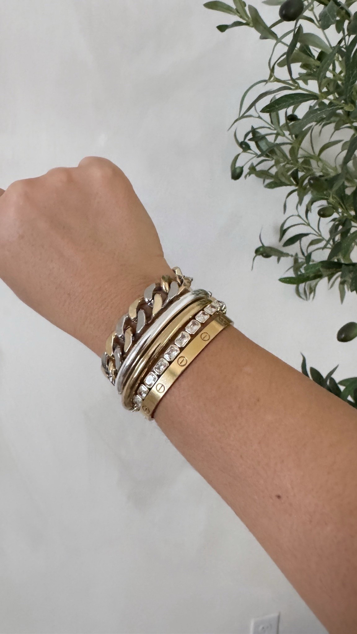 Stack ✨

Use code shayna10 on Miranda Frye to save $ 

Follow my LTK @shaynaslife on the @shop.LTK app to view this post and get my exclusive app-only content!

#liketkit 
@shop.ltk
https://liketk.it/5S4gX