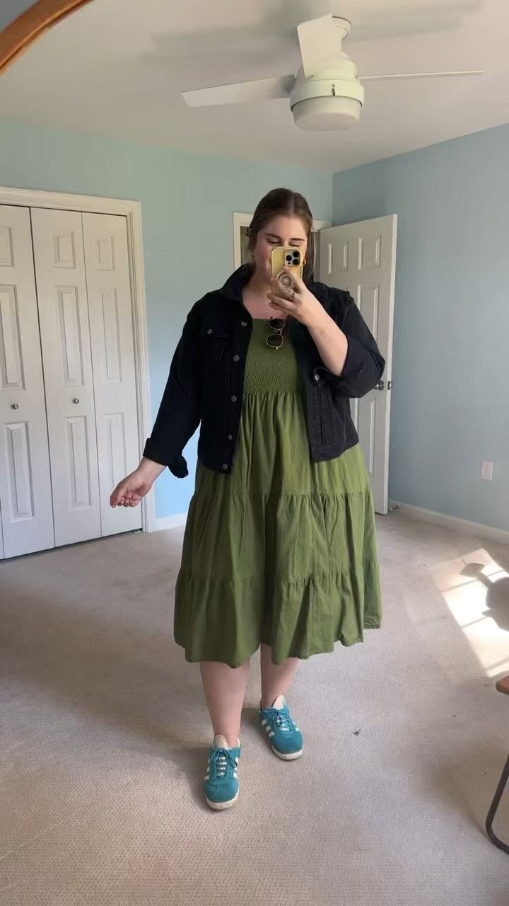 I paired my favorite Carla Kiley Collection dress with a classic denim jacket for the perfect transitional outfit. The denim adds a casual touch to the dress while keeping it stylish and comfortable. This is my go-to look for those days when the weather can't decide! #CarlaKileyCollection #DenimJacket #CurvyStyle #TransitionalOutfit #LTKCurves #ChicAndCasual #LayeringDoneRight



#LTKPlusSize #LTKVideo #LTKShoeCrush