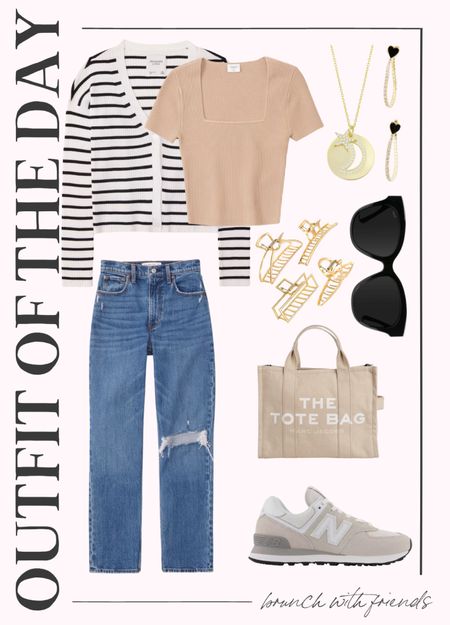 A casual outfit for a brunch date with friends! 

#LTKstyletip