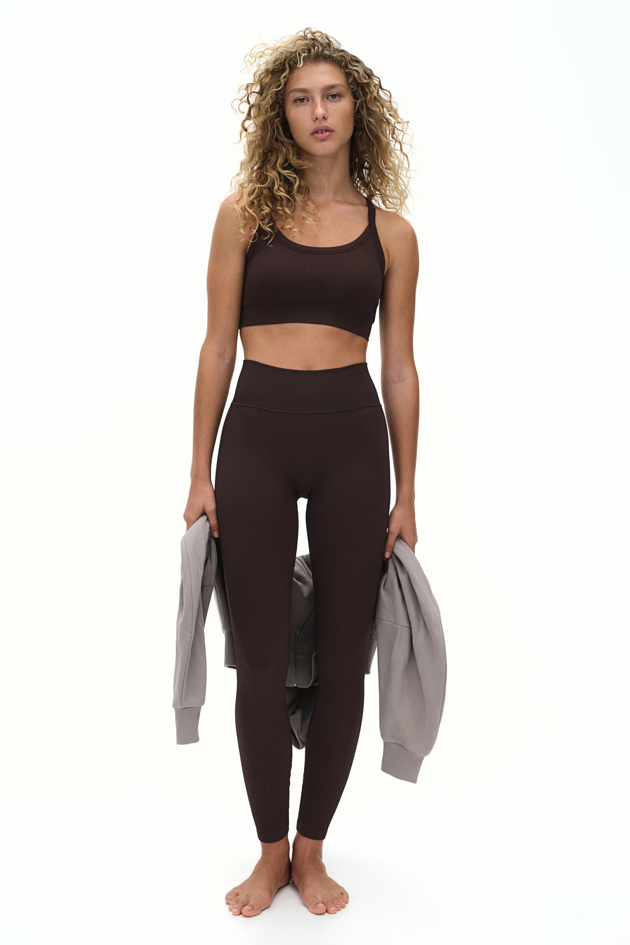 Seamless Sports leggings in DryMove™ - Brown - Ladies | H&M GB | H&M (UK, MY, IN, SG, PH, TW, HK)