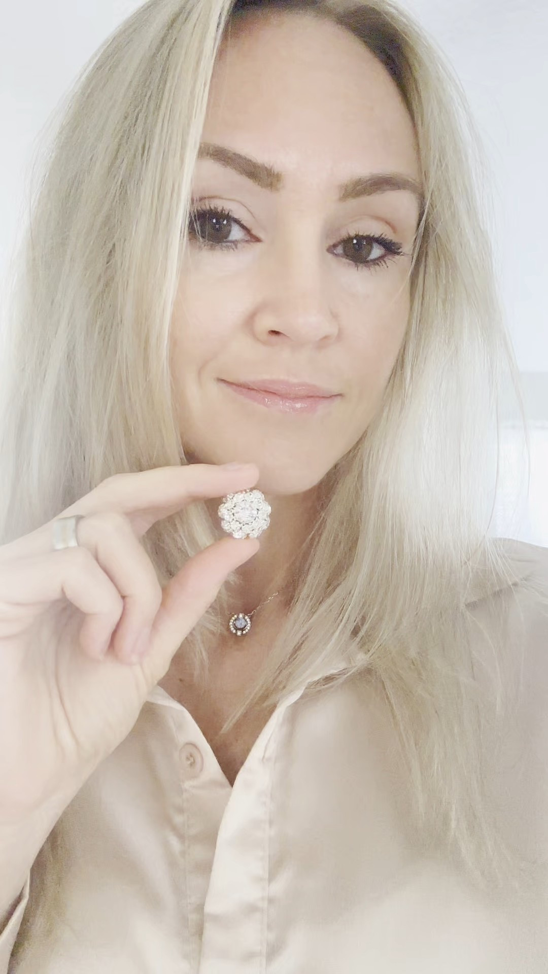 This button cover is giving off some major glam vibes! The intricate design paired with the sparkling embellishments makes it look elegant and timeless. Perfect for adding a touch of class to any outfit! Are you planning to use it for a specific occasion? 

#LTKFindsUnder50 #LTKU