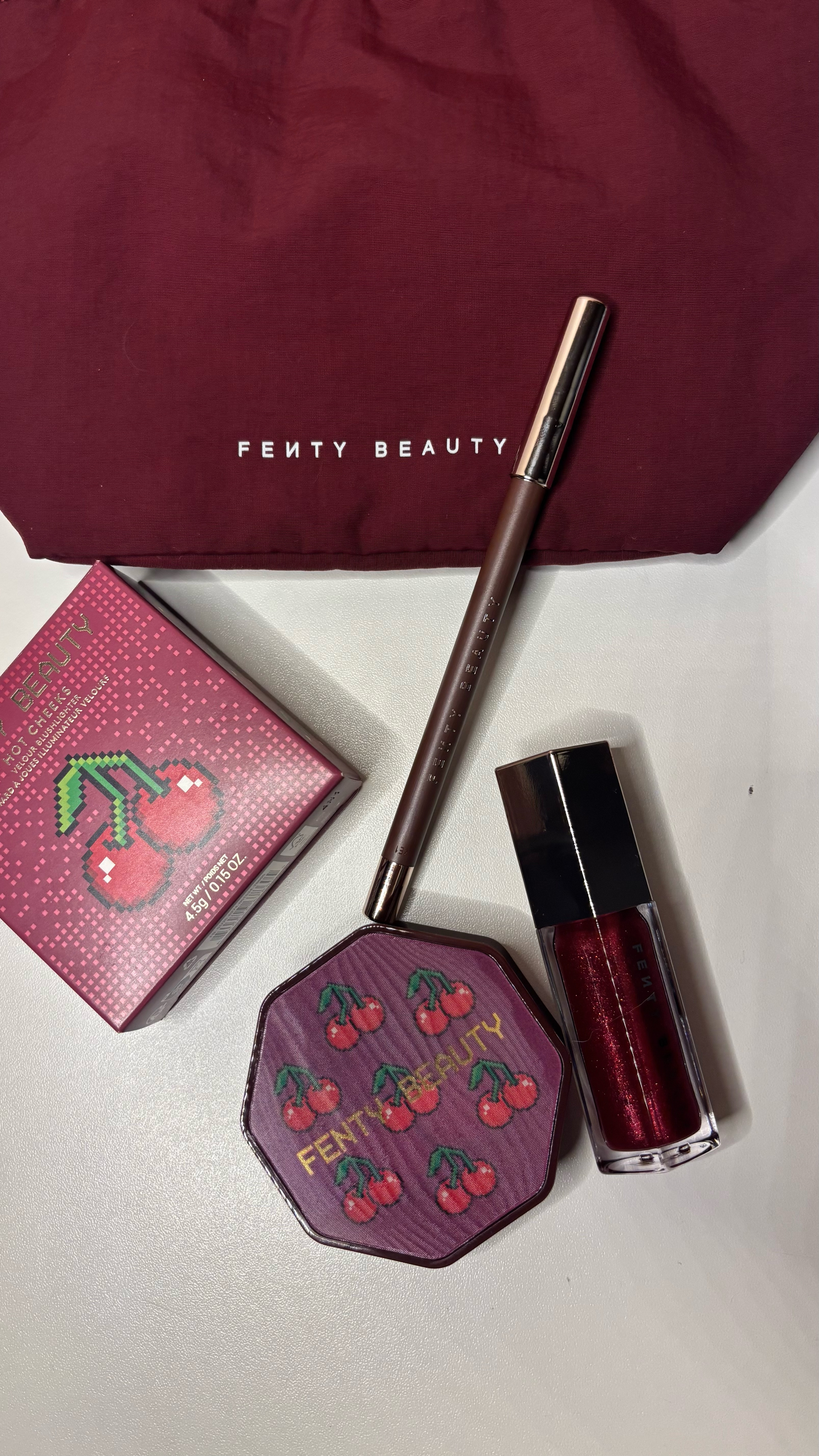 Testando os produtos da coleção de edição limite Sweet Cherriez de Fenty Beauty ✨

#LTKbrasil #LTKbeleza