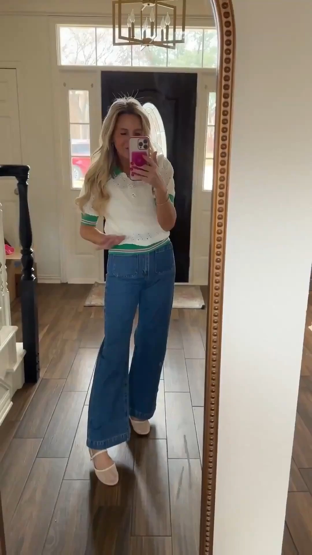 Cutest top and jeans combo 



#LTKdayinmylife #LTKSeasonal #LTKootd