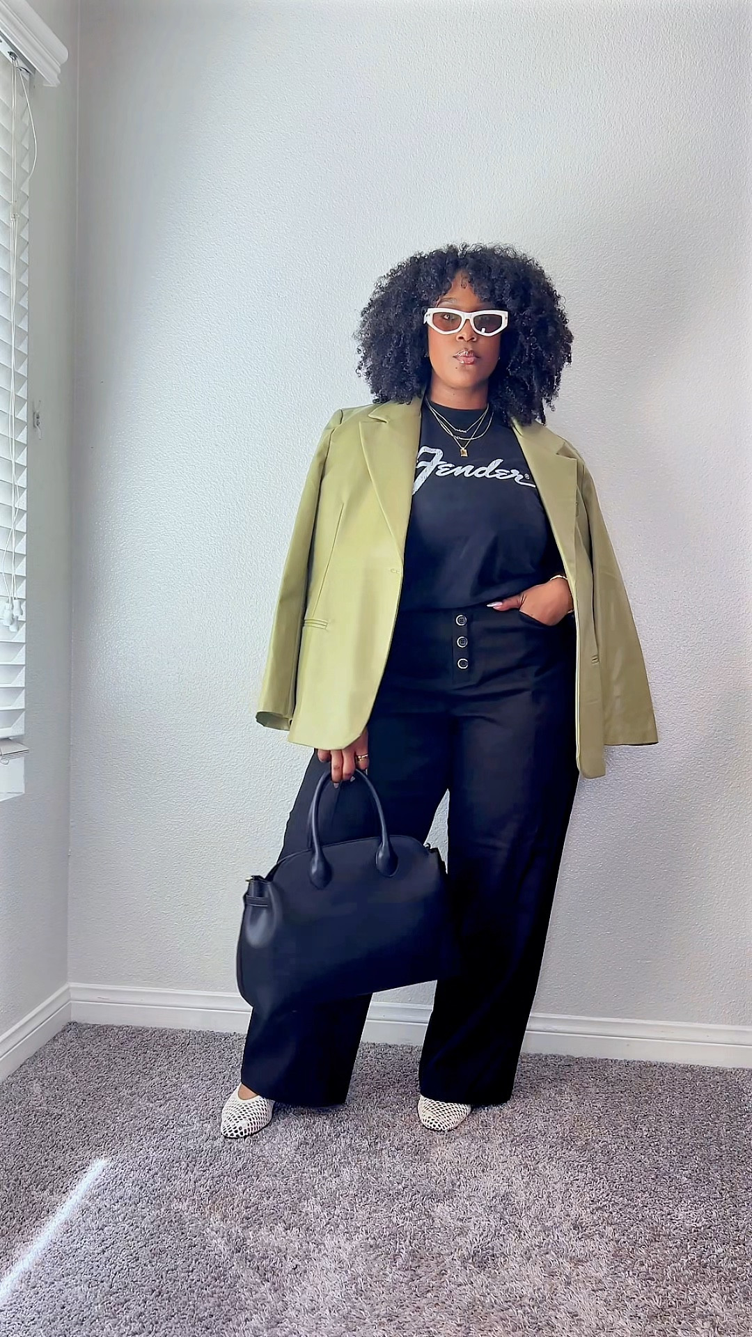 Universal Standard is that girl! Wow! Def could’ve sized down in everything. 

#LTKItBag #LTKMidsize #LTKStyleTip