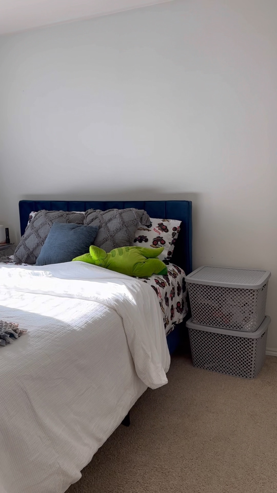 BOY ROOM DECOR 

blue bed / boy bed 
toddler sheets 
gray bins 
Walmart home
Walmart pillows
Gray pillows
Sound machine 
Round rug
Name sign 
Gray dresser 
BBQ toy 
Toddler toy 
Toddler pillows
Monster truck 
Target home

#LTKkids #LTKunder100 #LTKhome