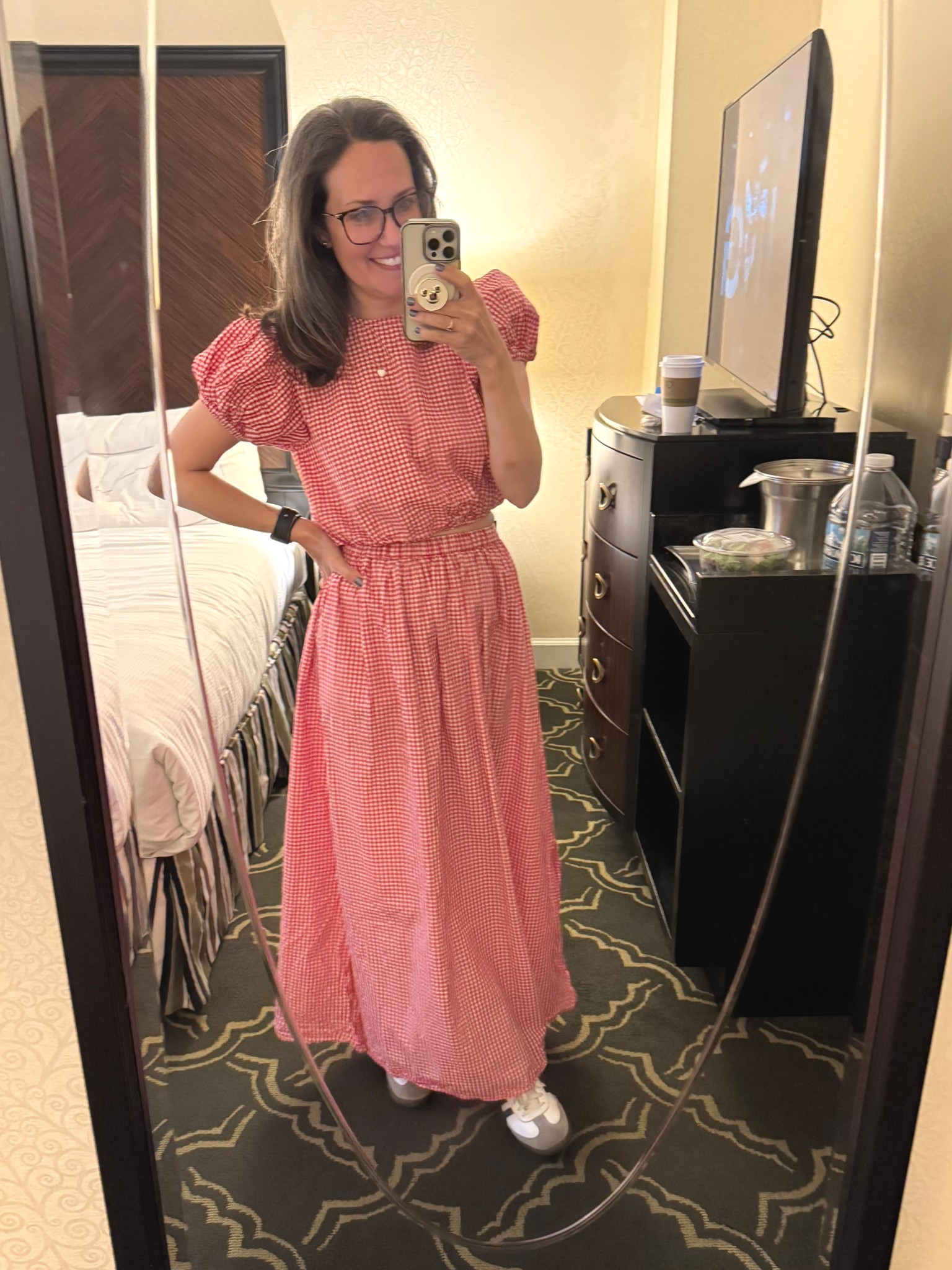 Two piece set for today’s travels around Chicago.

#LTKTravel #LTKSeasonal #LTKOver40