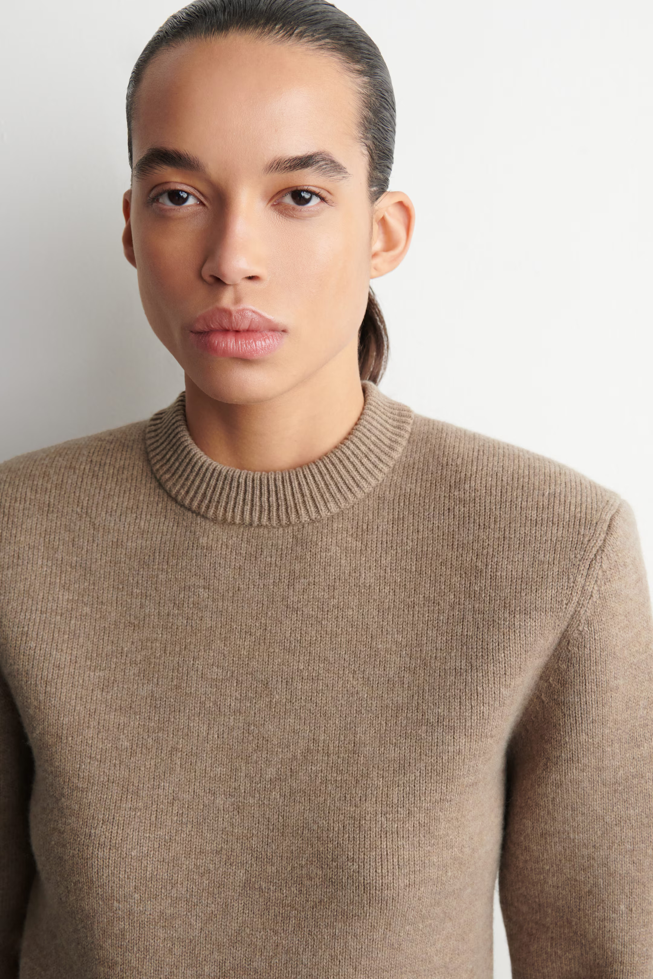 PULLOVER AUS MERINOWOLLE - BEIGE | COS AT | COS (EU)