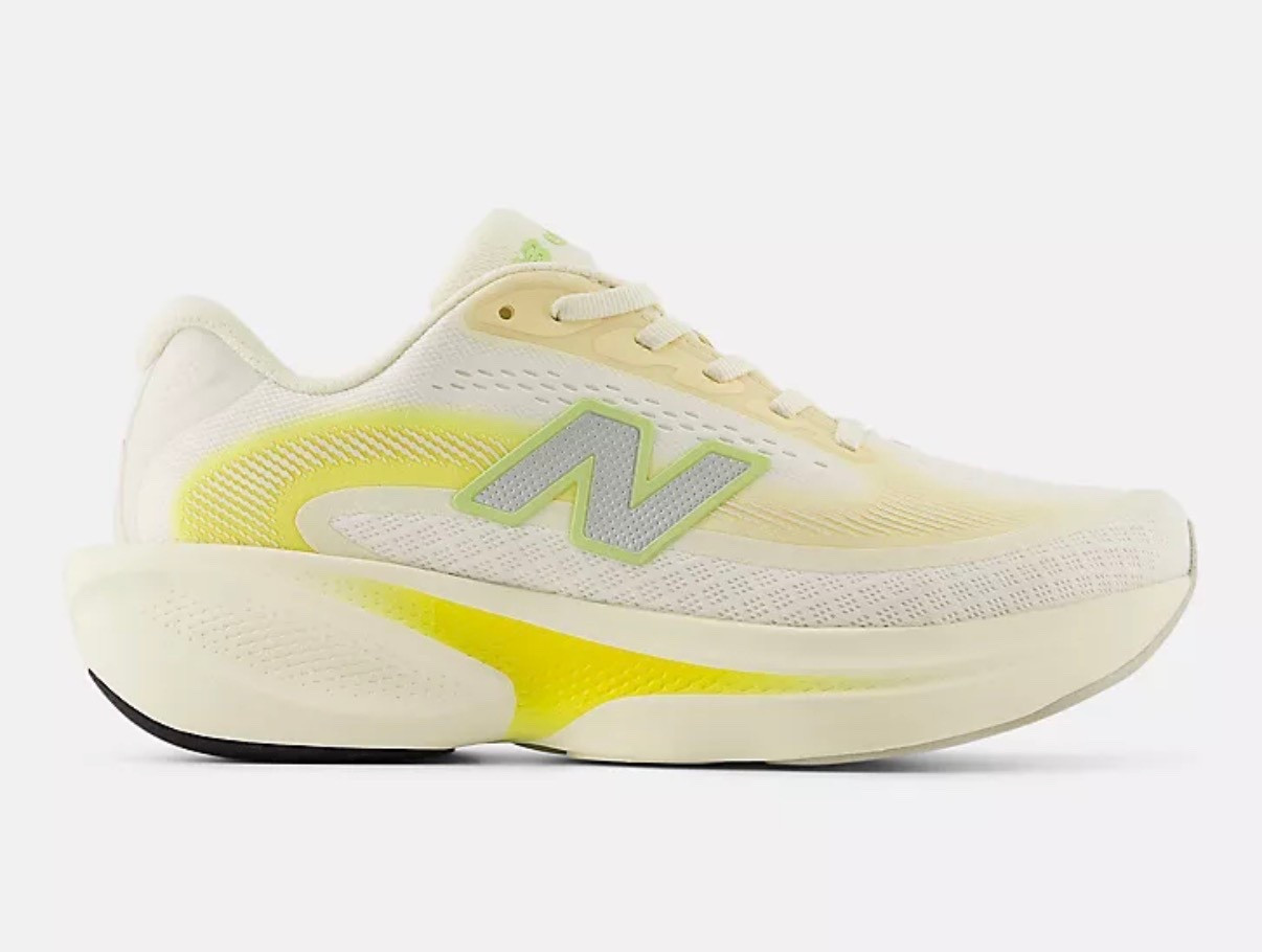 New Balance Sea salt with angora and star burst sneakers, casual shoes, athletic, leisure, runningg

#LTKfitnessgoals #LTKActive #LTKmorningroutine