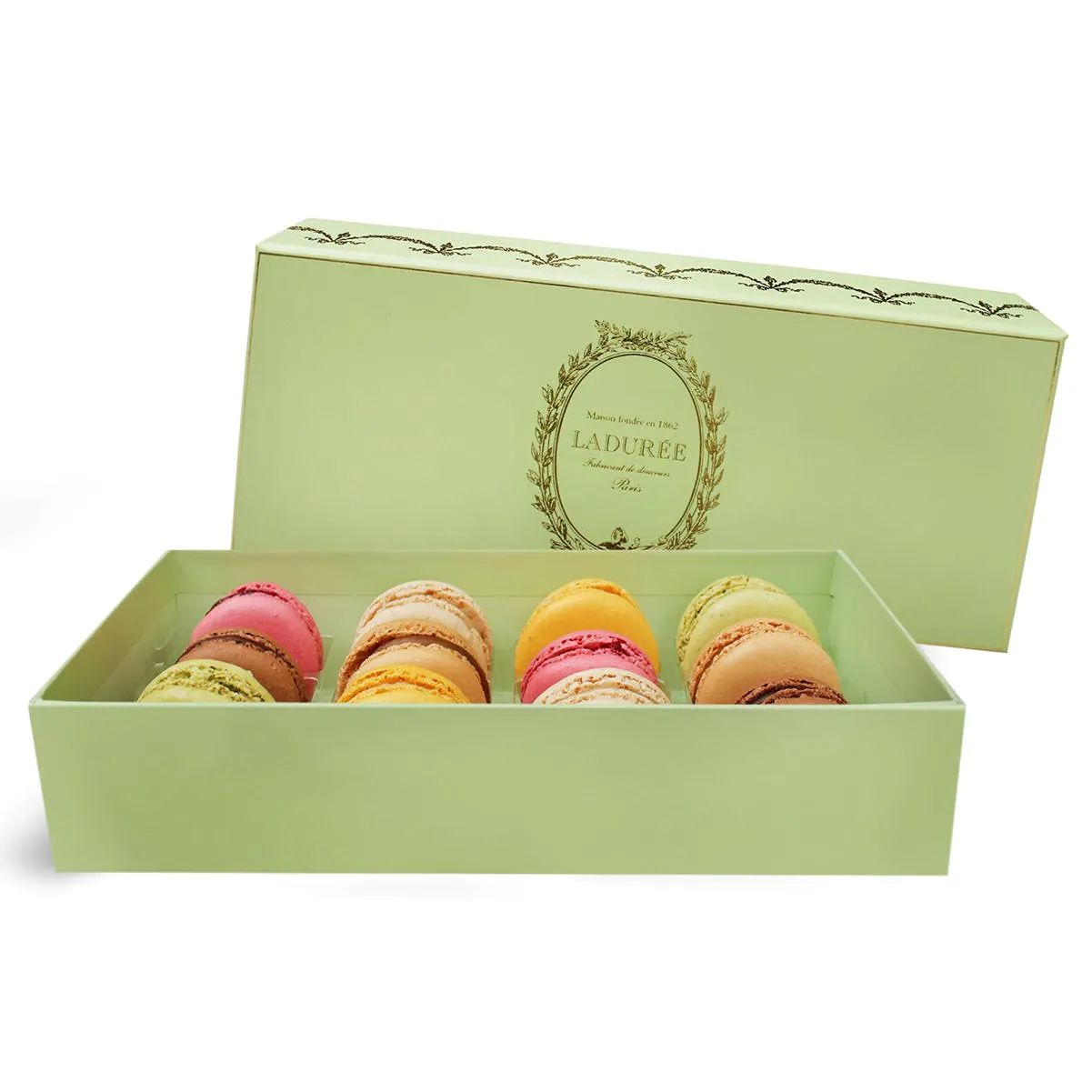 L'incontournable - Box of 12 Macarons | Goldbelly