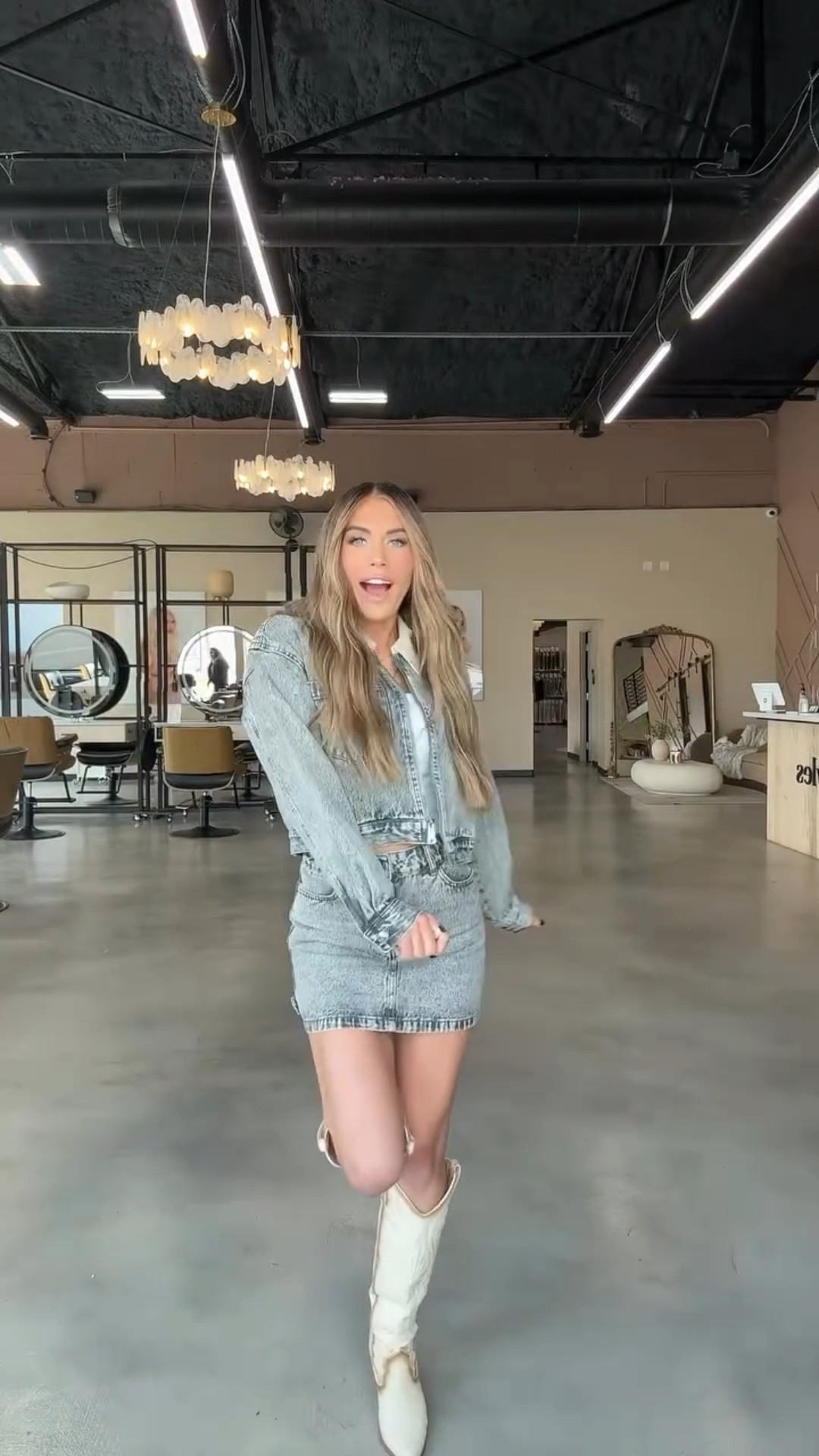 See you tonight @kelseaballerini 💕

#LTKWatchNow #LTKShoeCrush #LTKStyleTip