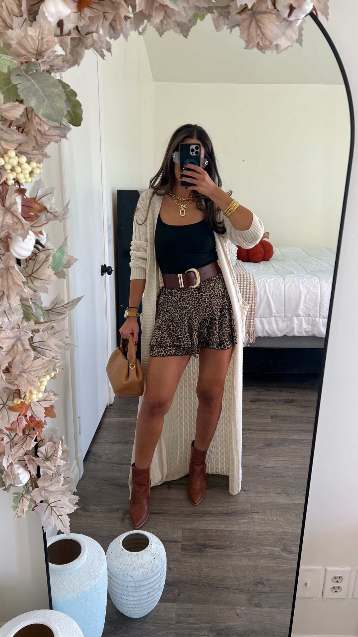 Another one with the leopard skirt! Love this entire look 

#LTKHoliday #LTKStyleTip #LTKFindsUnder50