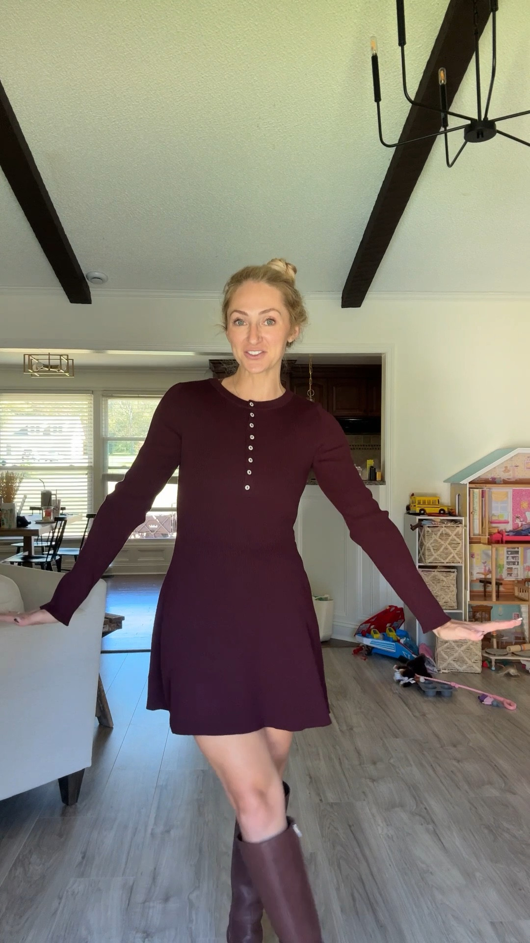 Cute fall dress! Perfect for family photos or date night 🤍🍂

#LTKFindsUnder50 #LTKSeasonal