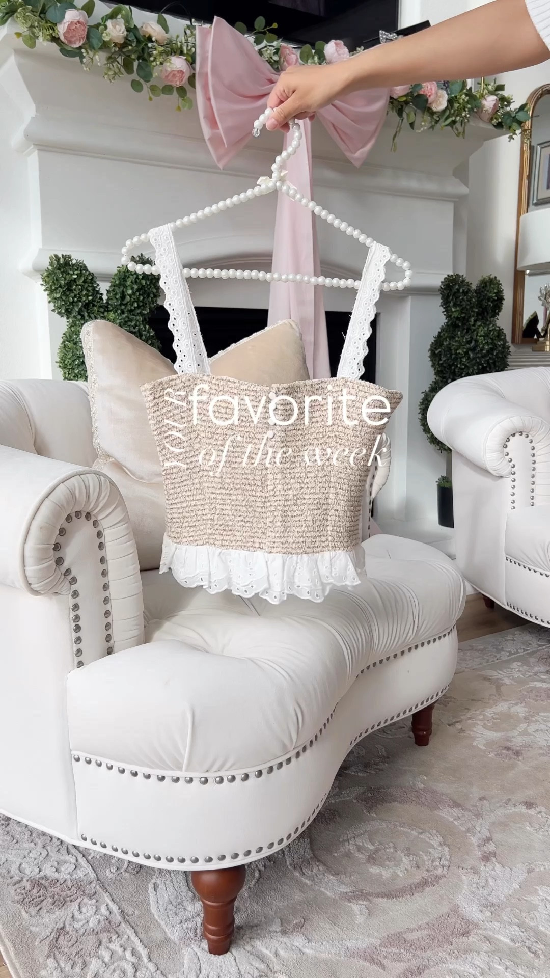 Zara set, eyelet trim