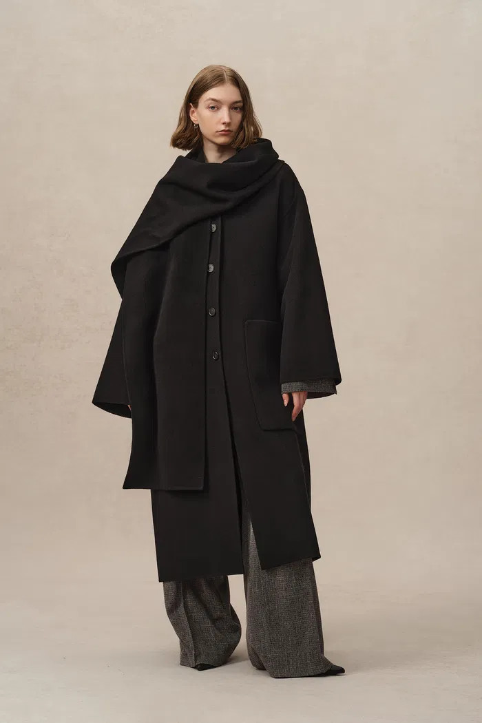 Sissi Detachable Scarf Coat in Double-Face Wool | Fabrique