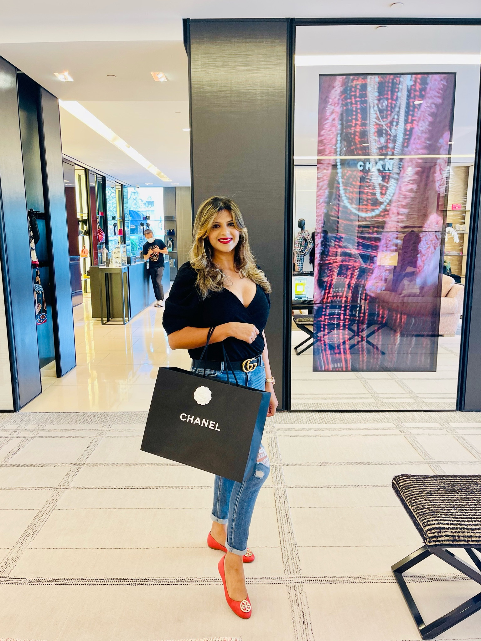 Party Black Top #casualtop #partytop

#LTKSeasonal #LTKstyletip #LTKitbag