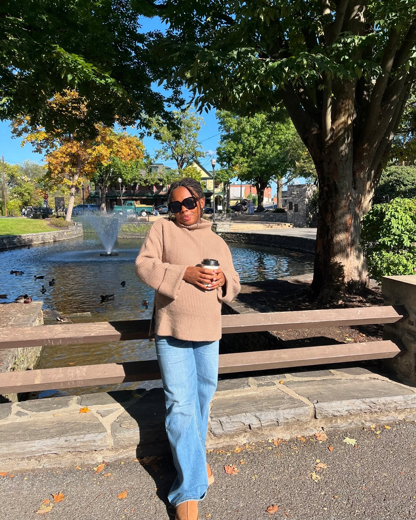 my new fall staple 🧡🍁☕️

this sweater and baggy jean combo is going to be my outfit on repeat this fall. I’m obsessed with this comfortable and chic look! and would you believe me if i said this was all maternity?

#prettyinpinkblush #falloutfits #falloutfitinspo #maternityclothes #trendymaternityclothes #baggyjeans
#pinkblushmaternity 
#pbambassador
#ad

#LTKStyleTip #LTKFindsUnder100 #LTKBump