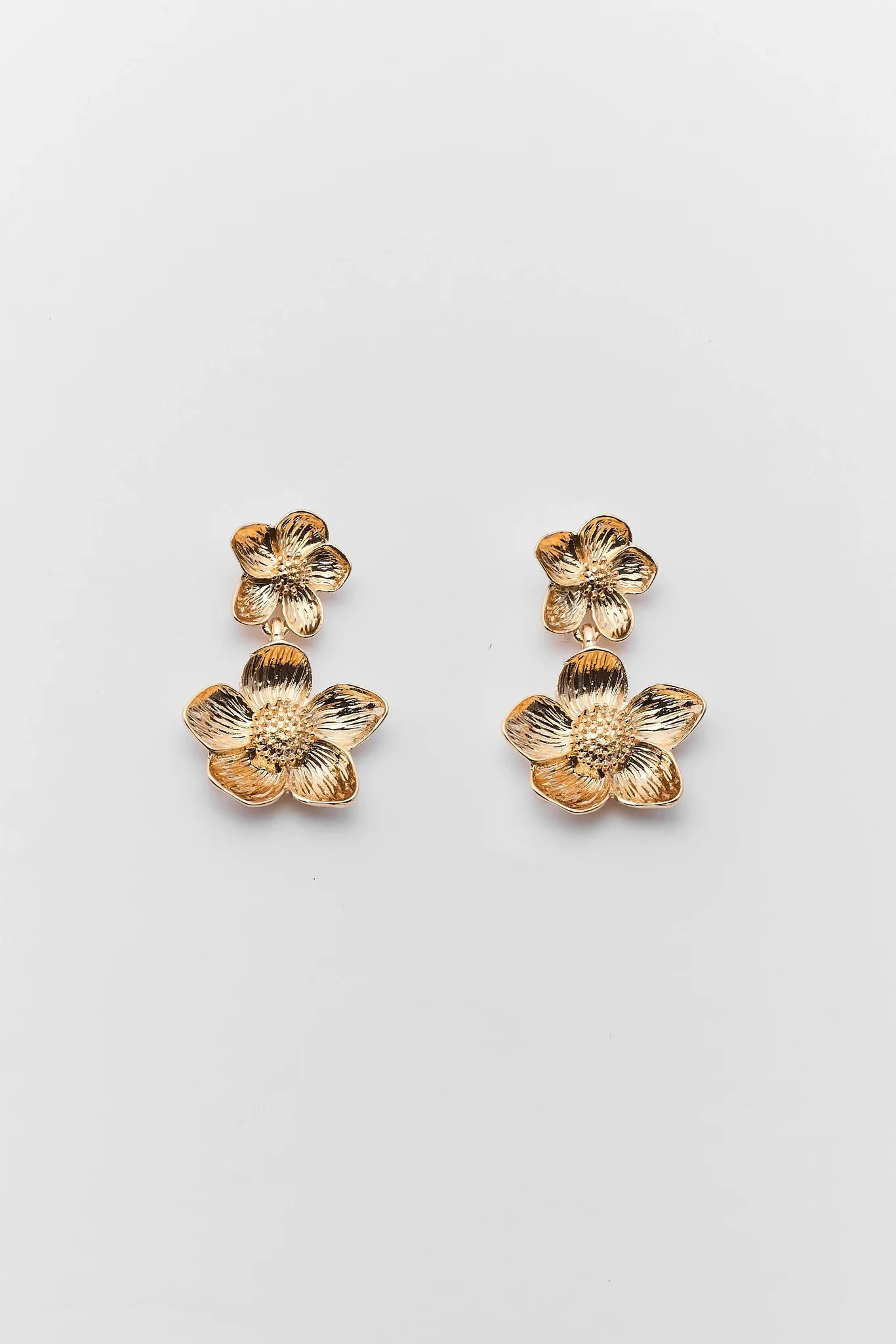 Leena Gold Flower Drop Earrings | Avara
