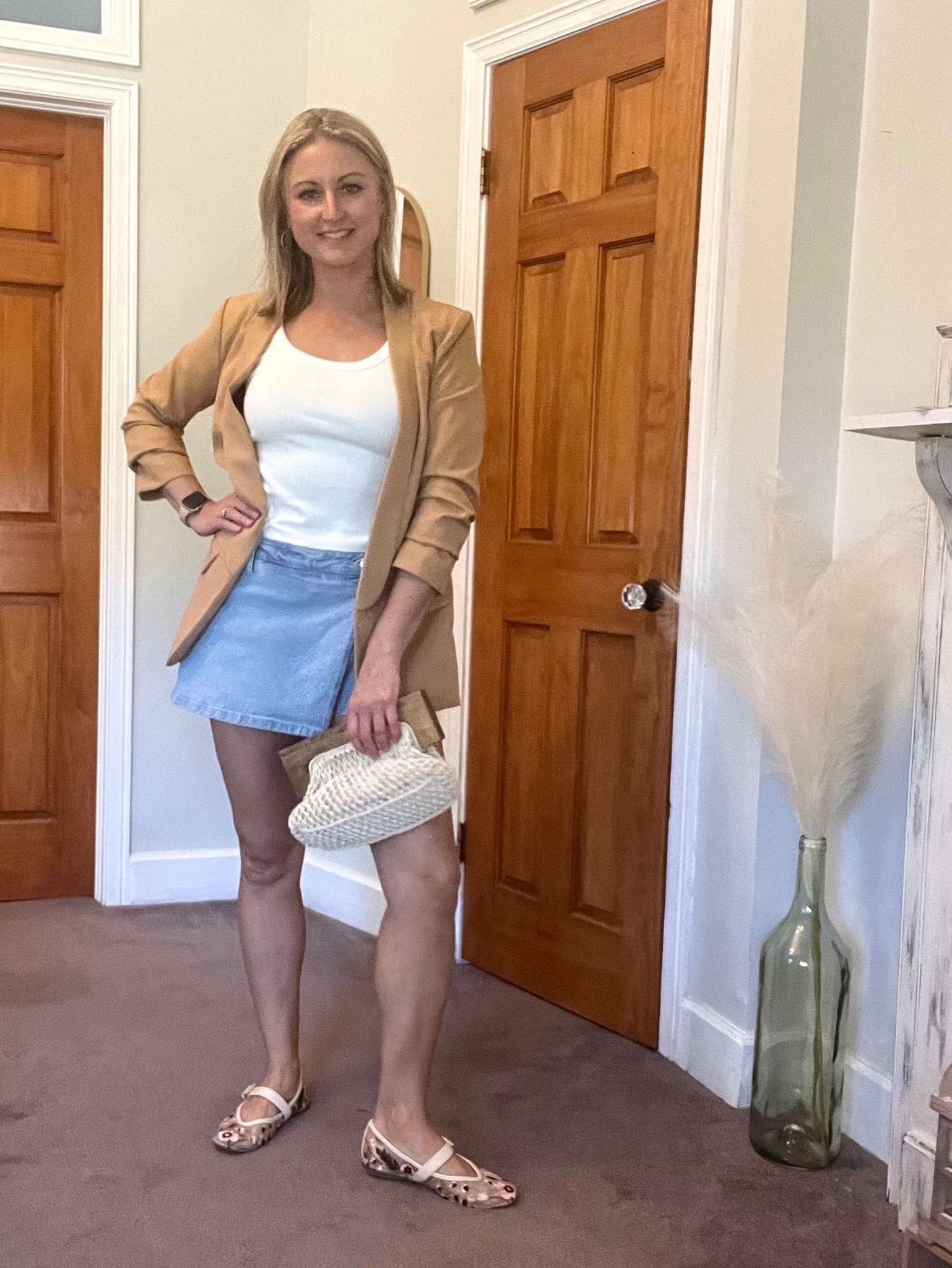 Skort + blazer + embroidered ballet flats = elevated spring style 🌸
I never thought to pair a blazer with a skort but now I can’t not! 
*I keep staple pieces for a LONG time. My blazer and clutch are no longer in stock so I’ve linked similar options. ☺️

#LTKootd #LTKOver40