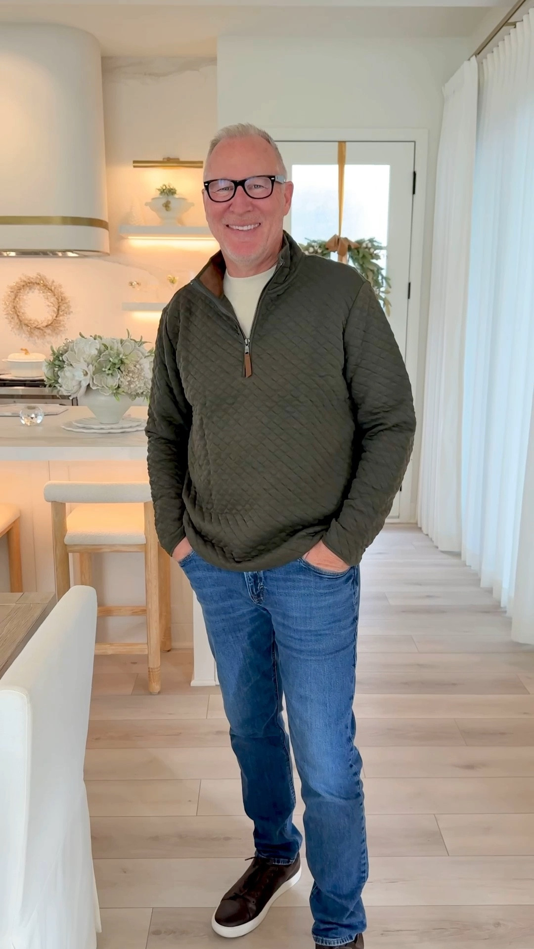 Jeff is sharing some of his favorite buys from Banana Republic Factory and their 60% off sale 👏🏼

#LTKGiftGuide #LTKMens #LTKSaleAlert