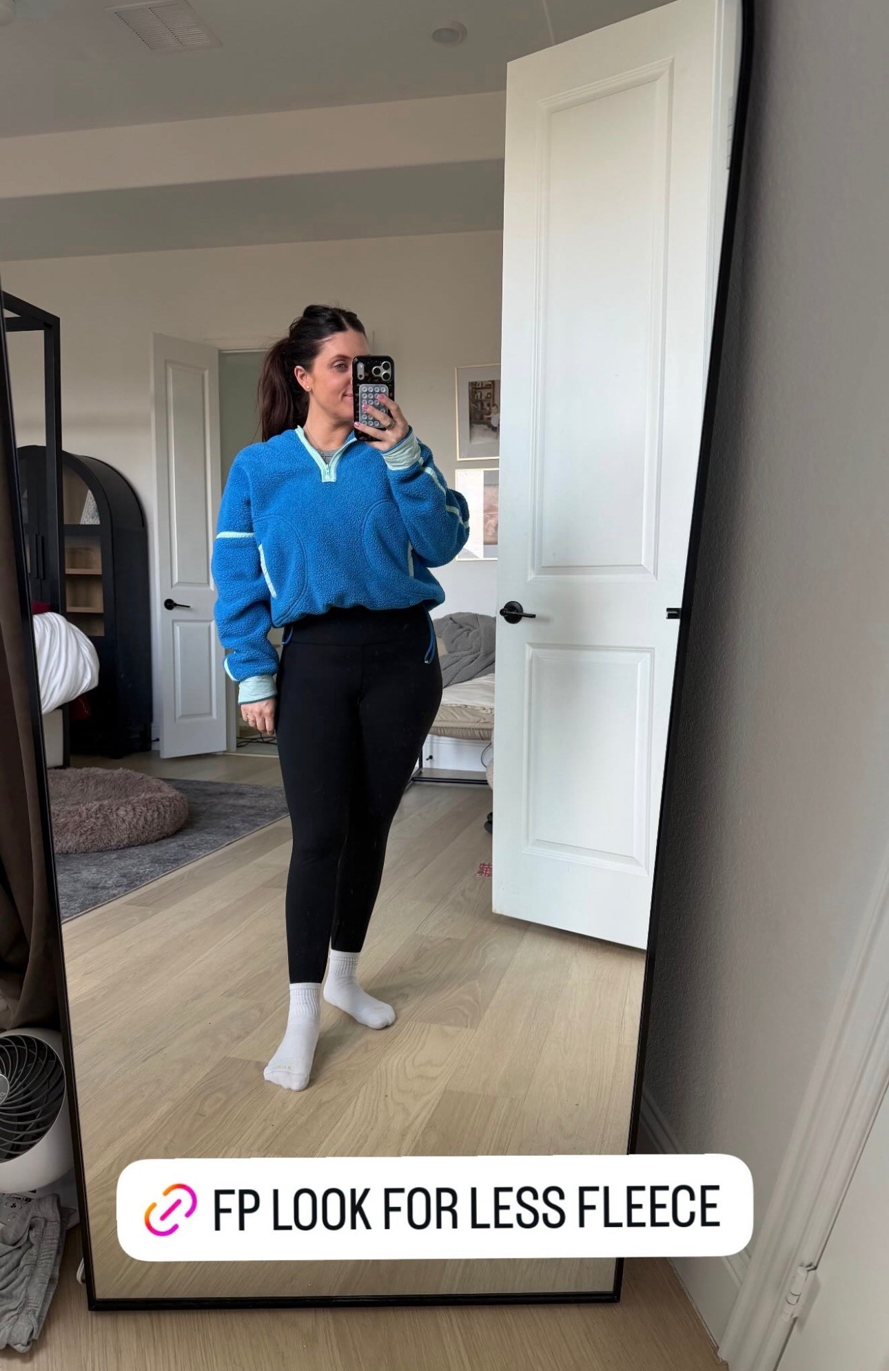 Look for less

#LTKBeauty #LTKootd #LTKgrwm