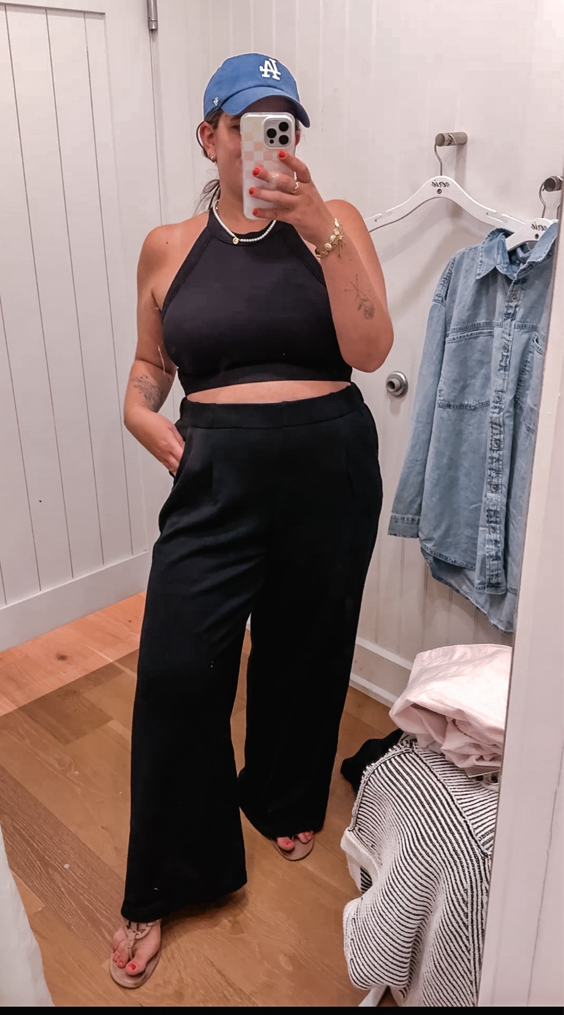 The comfiest pair of sweats! (That can pass for trousers)

Wearing a large in the top and bottom 🖤🖤

#LTKMidsize #LTKFindsUnder50 #LTKFallSale