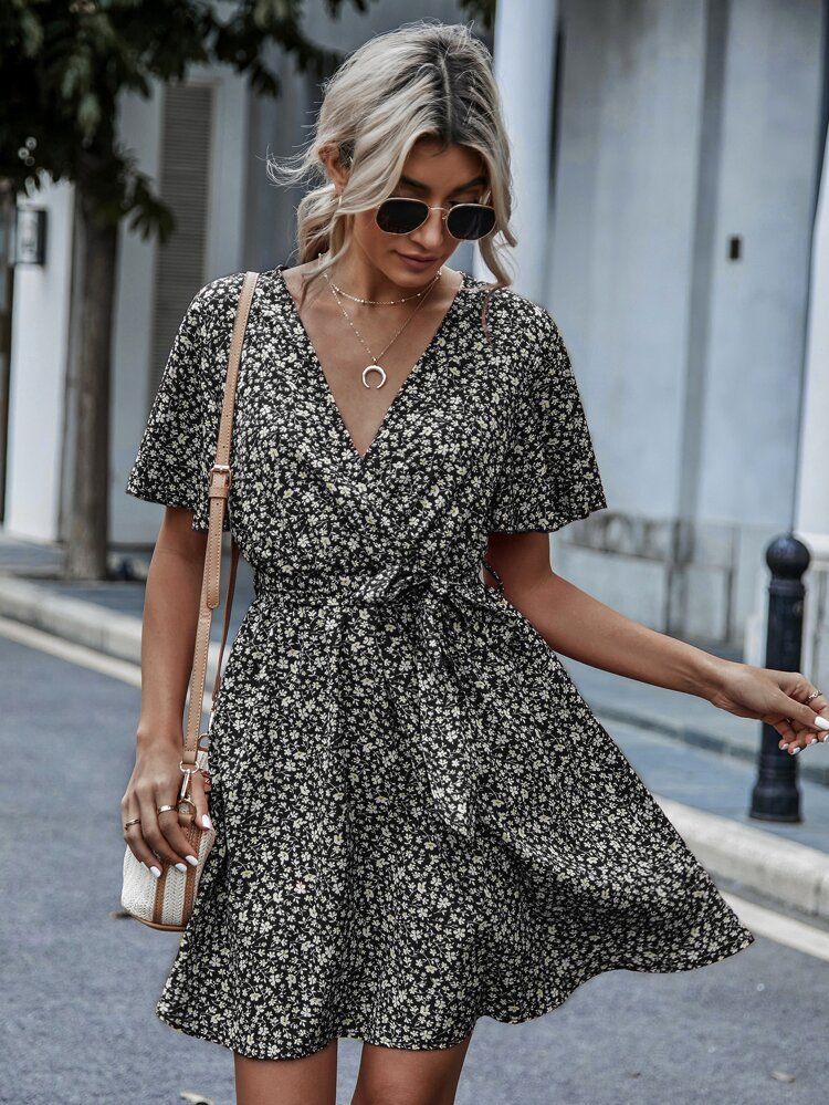 Ditsy Floral Butterfly Sleeve Belted Dress | SHEIN
