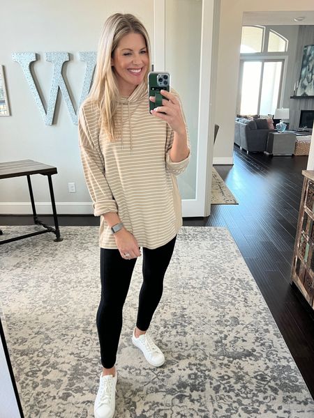 The perfect spring break travel outfit! These @walmart tunics are so good and comfy! Perfect with leggings! #walmartpartner 

#LTKover40 #LTKtravel #LTKmidsize