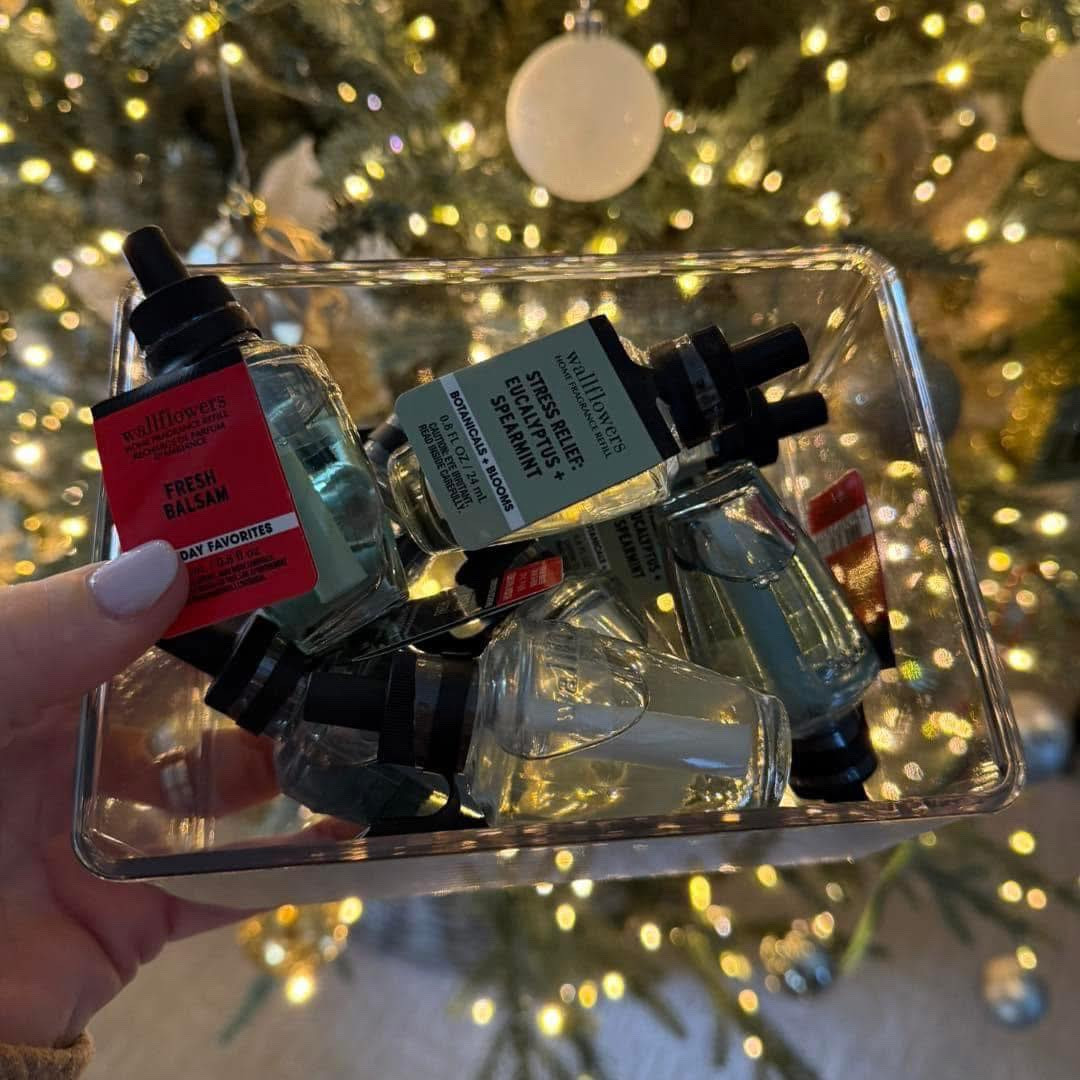 Bath and body works wallflowers

Christmas gift idea  gift guide  home fragrance 

#LTKHoliday #LTKGiftGuide #LTKHome
